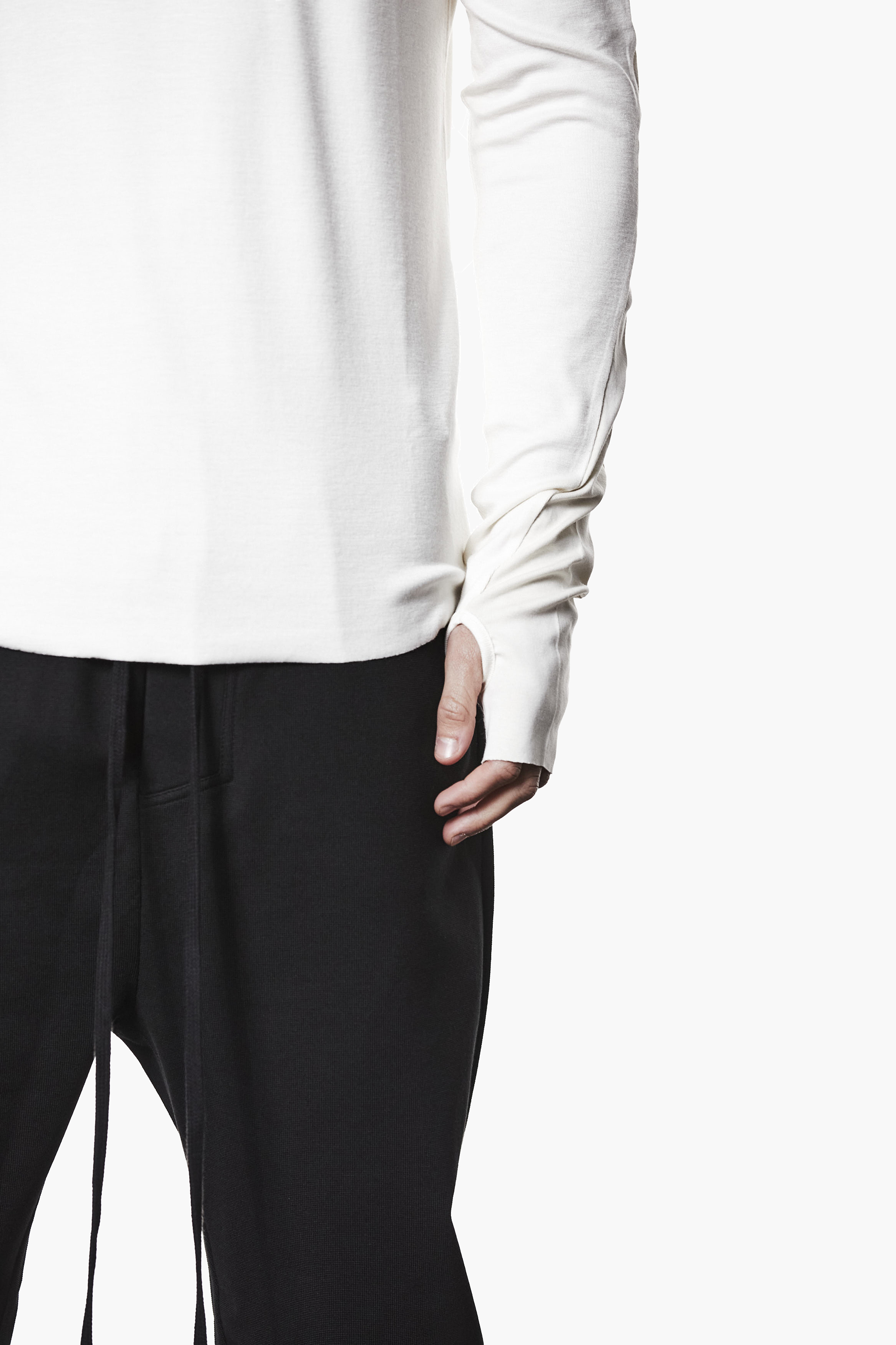 THOM KROM Slim Fit Viscose Stretch Long-Sleeve T-Shirt Langarm, Ärmel, Hosen, Hemd, Person