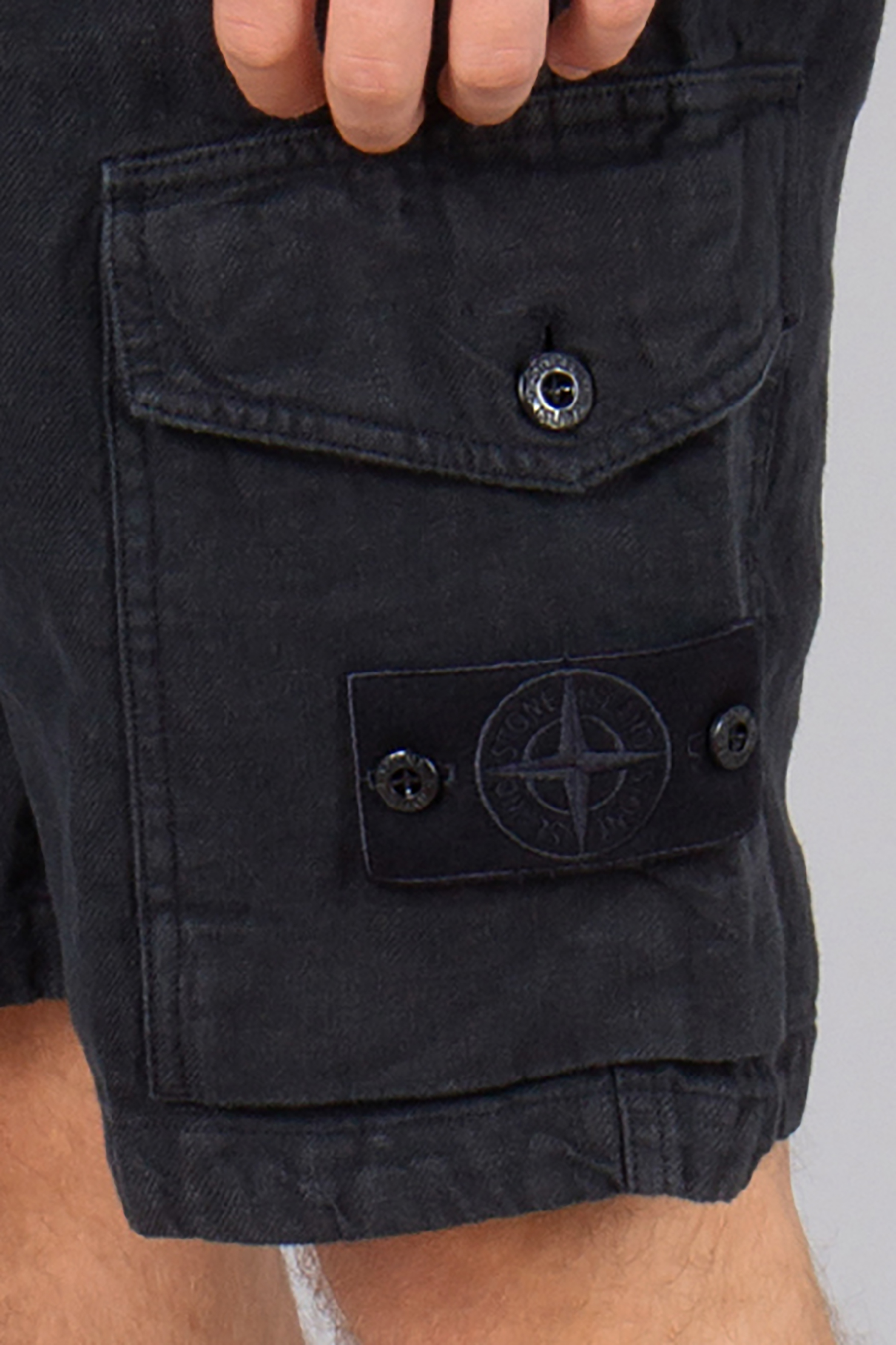 STONE ISLAND Ghost Piece Regular Fit Diagonal Linen Cargo Bermuda Shorts Bekleidung, Kurze Hosen, Hosen, Jeans, Weste