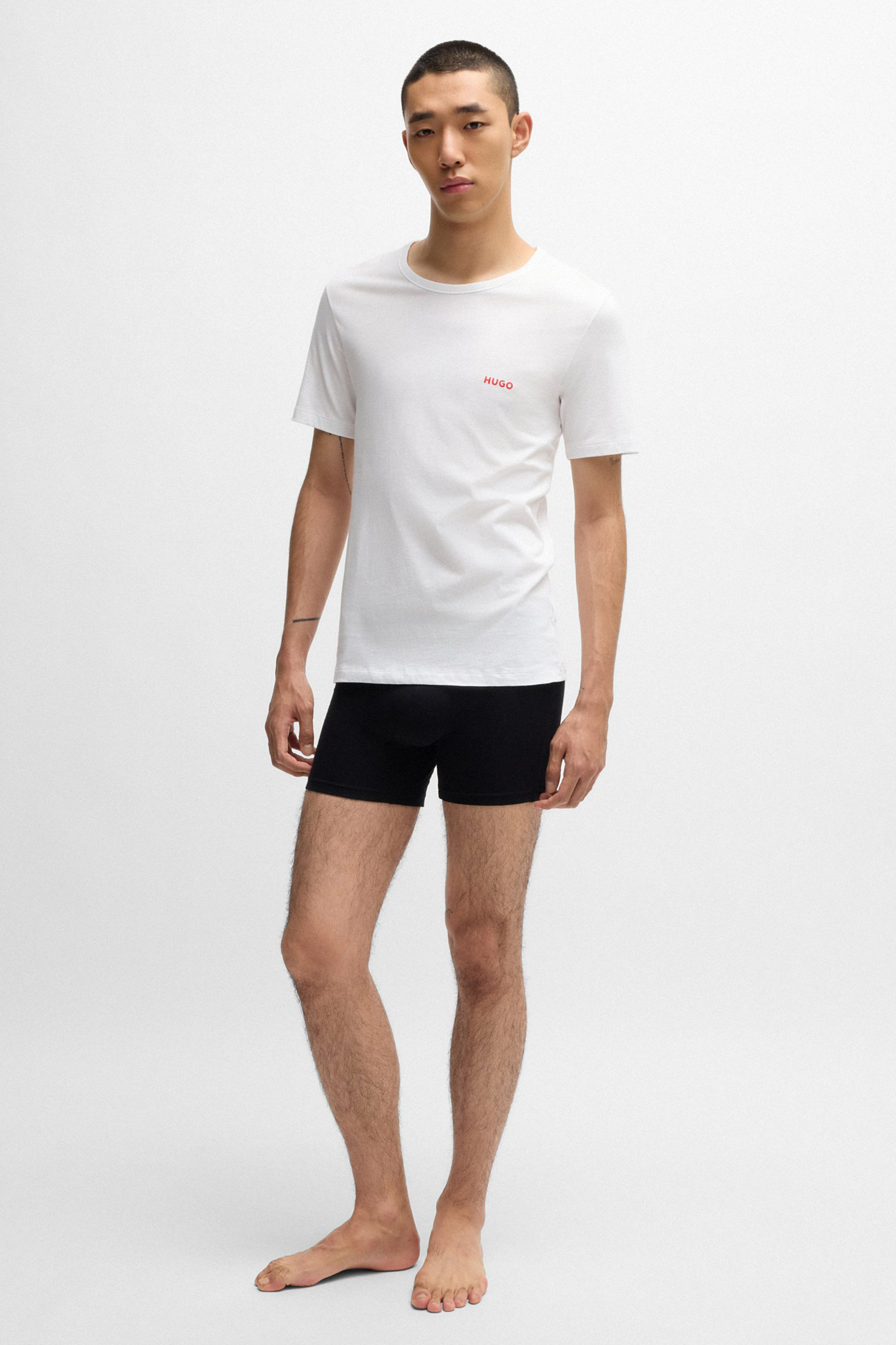T-shirt, Kurze Hosen, Erwachsener, Mann, Person