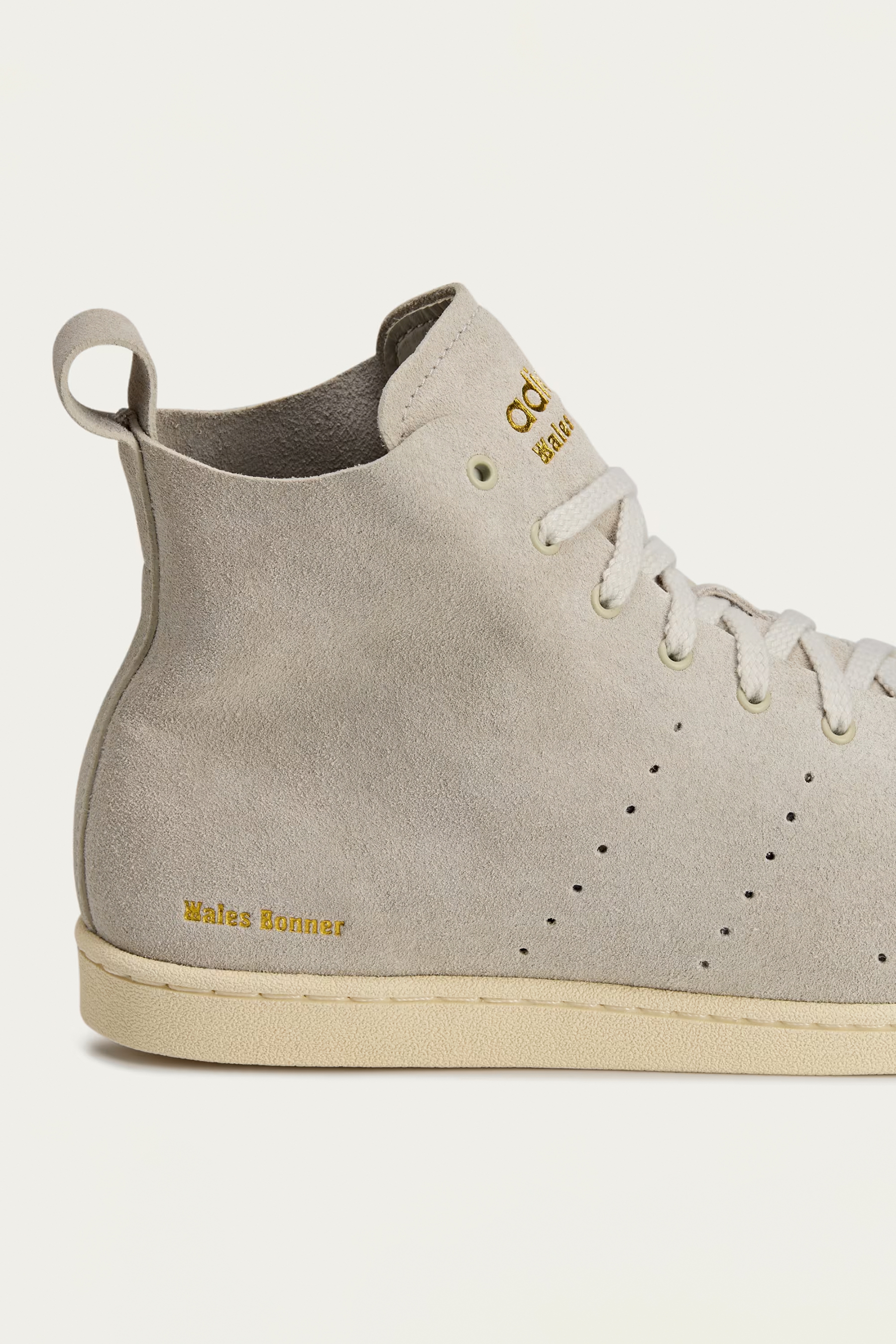 ADIDAS X Wales Bonner Suede Sneakers Superstar Hi Bekleidung, Schuhwerk, Schuh, Sneaker