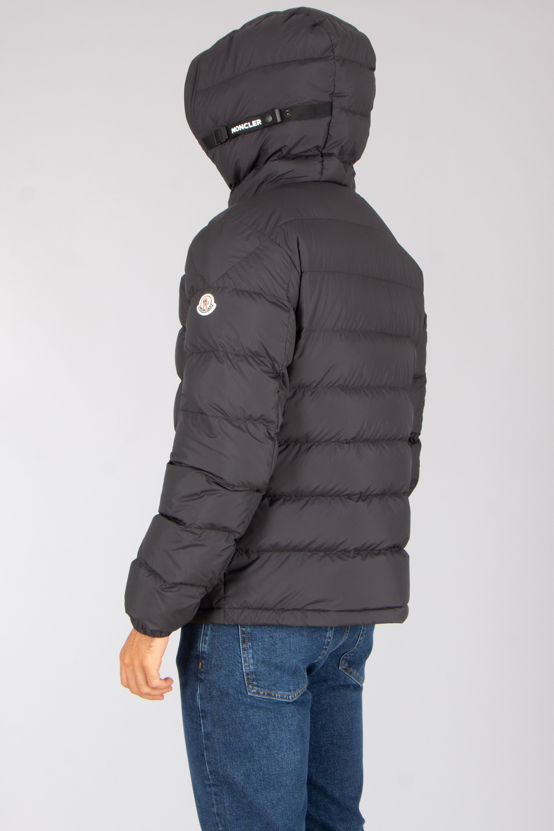 MONCLER Laveraet Regular Fit Polyester Down Jacket Mantel, Jacke, Jeans, Mann, Person