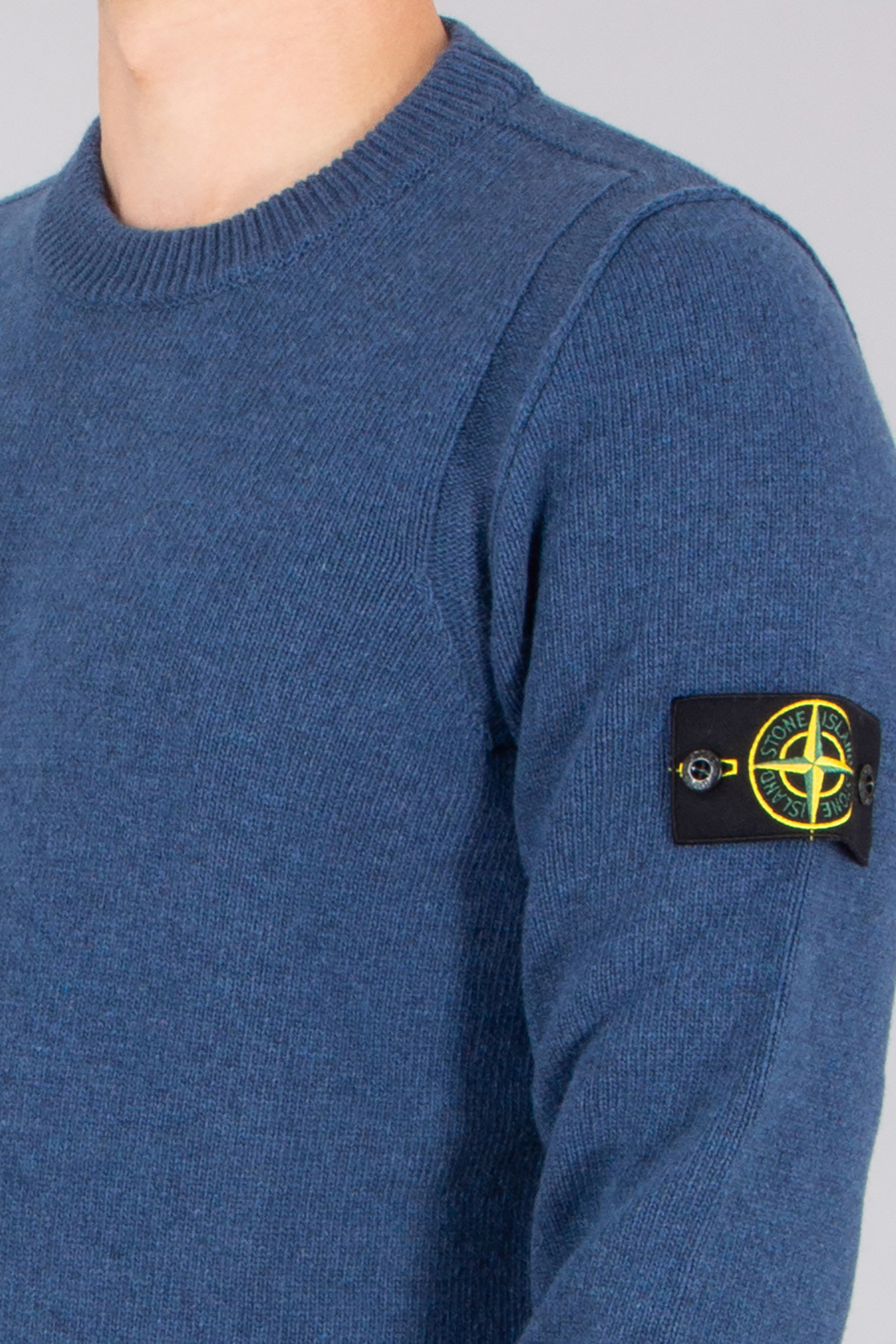 SOTNE ISLAND Regular Fit Lambswool-Nylon Blend Sweater Langarm, Ärmel, Strickwaren, Pullover, Person