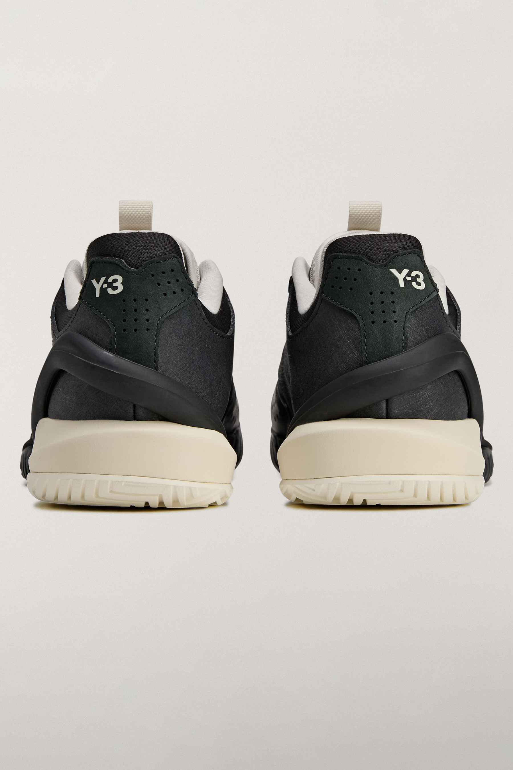 Y-3 Tennis Shoes Adizero Ubersonic 2 Bekleidung, Schuhwerk, Schuh, Sneaker