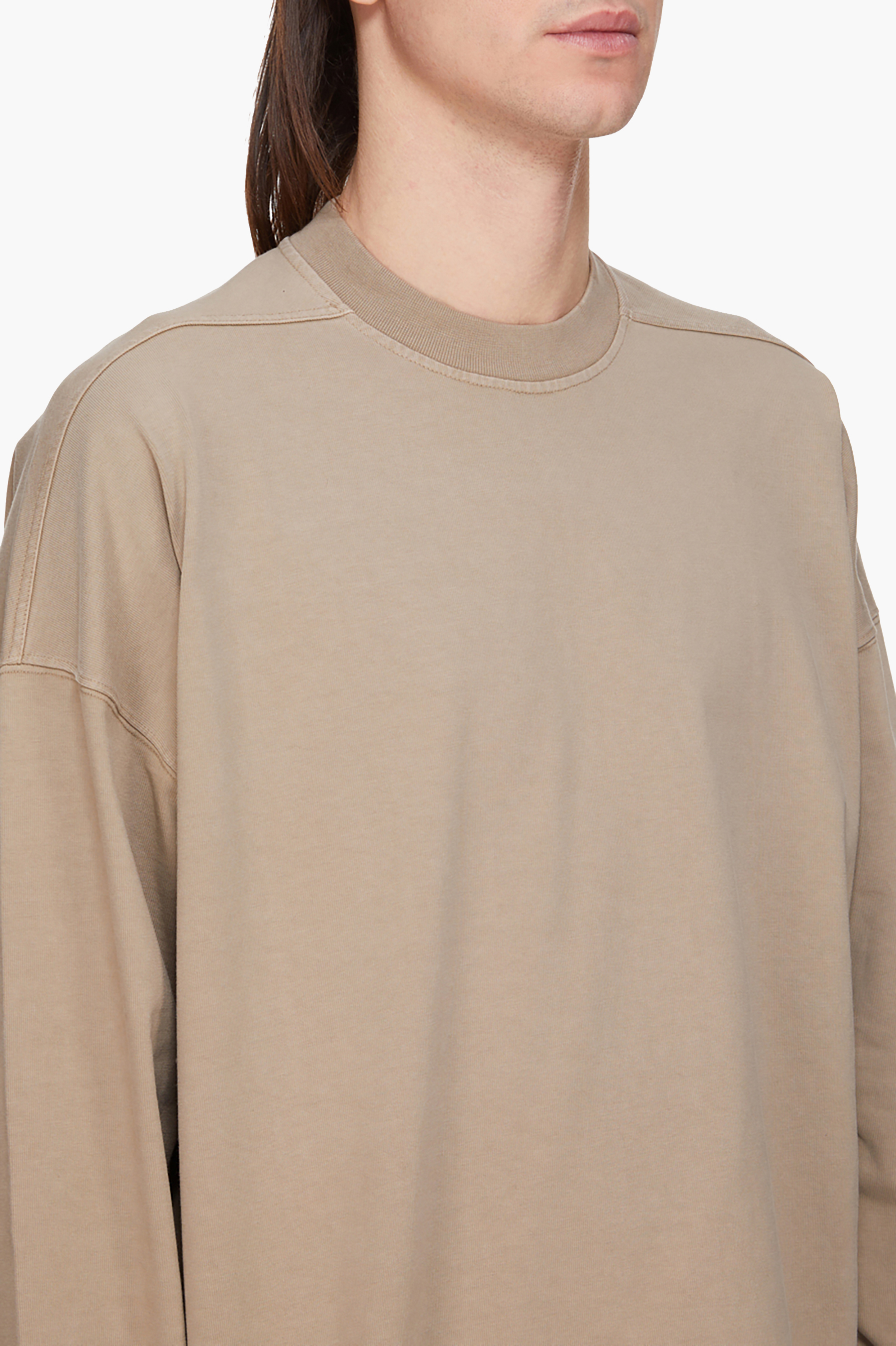 Bekleidung, Langarm, Ärmel, Person, T-shirt