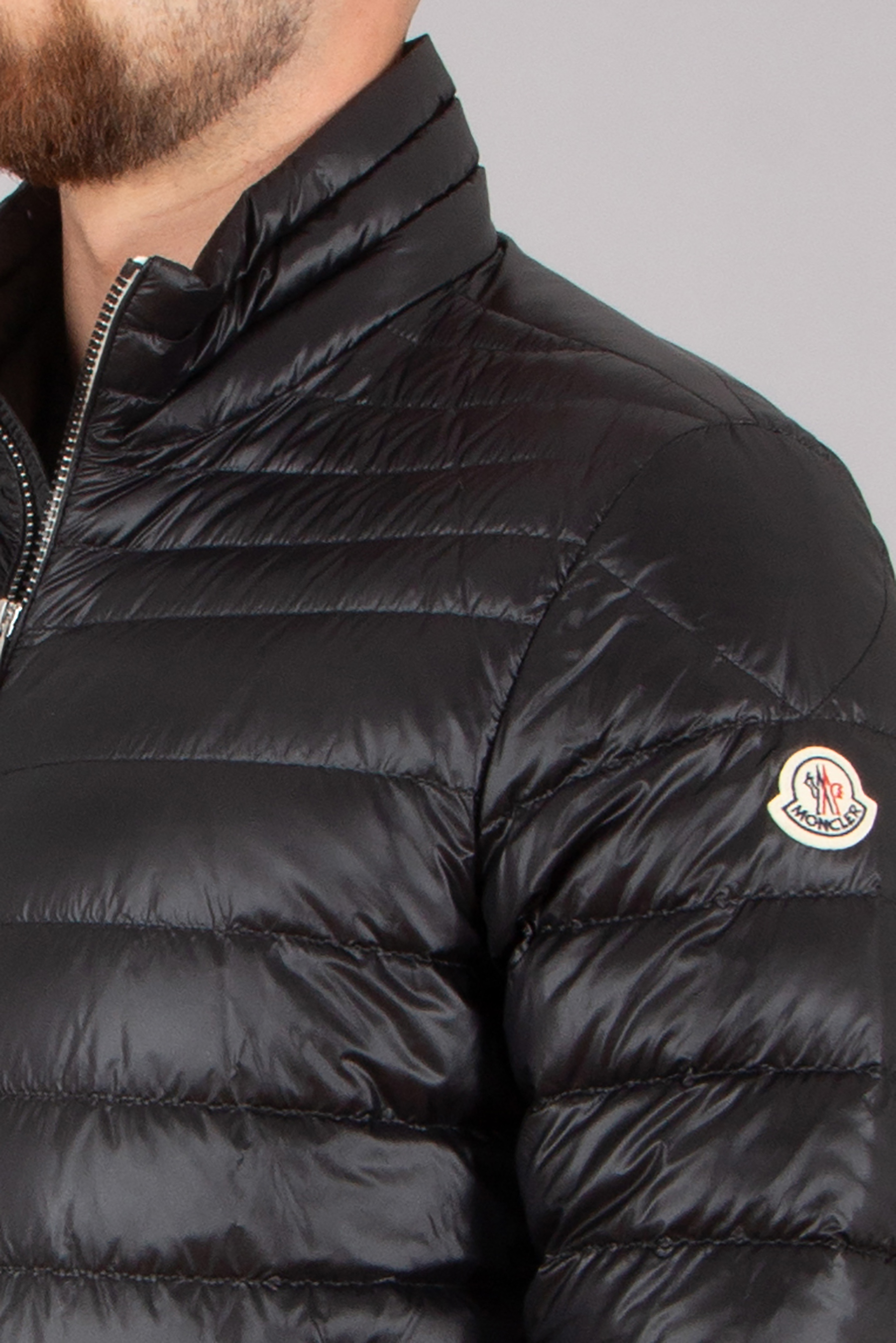 MONCLER Arnique Regular Fit Recycled Longue Saison Down Jacket Bekleidung, Mantel, Jacke