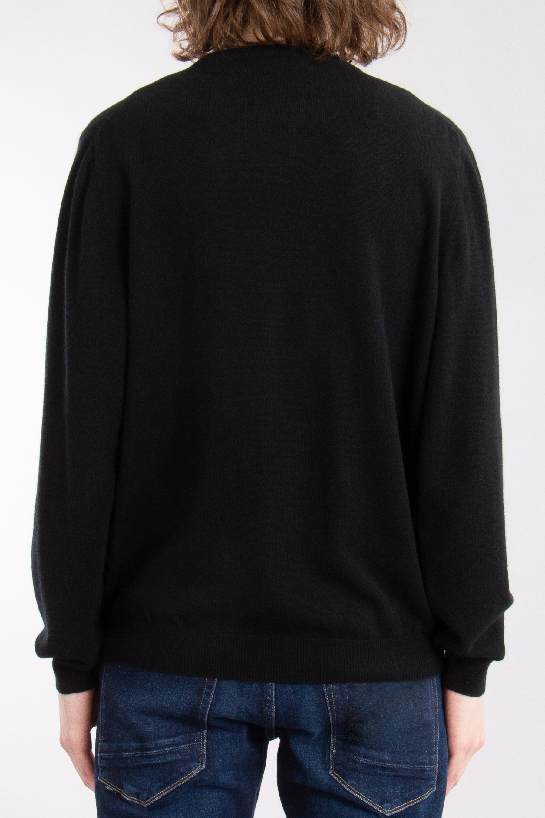 AIDA BARNI Crew Neck Cashmere Knit Sweater AIDA BARNI Crew Neck Cashmere Knit Sweater
