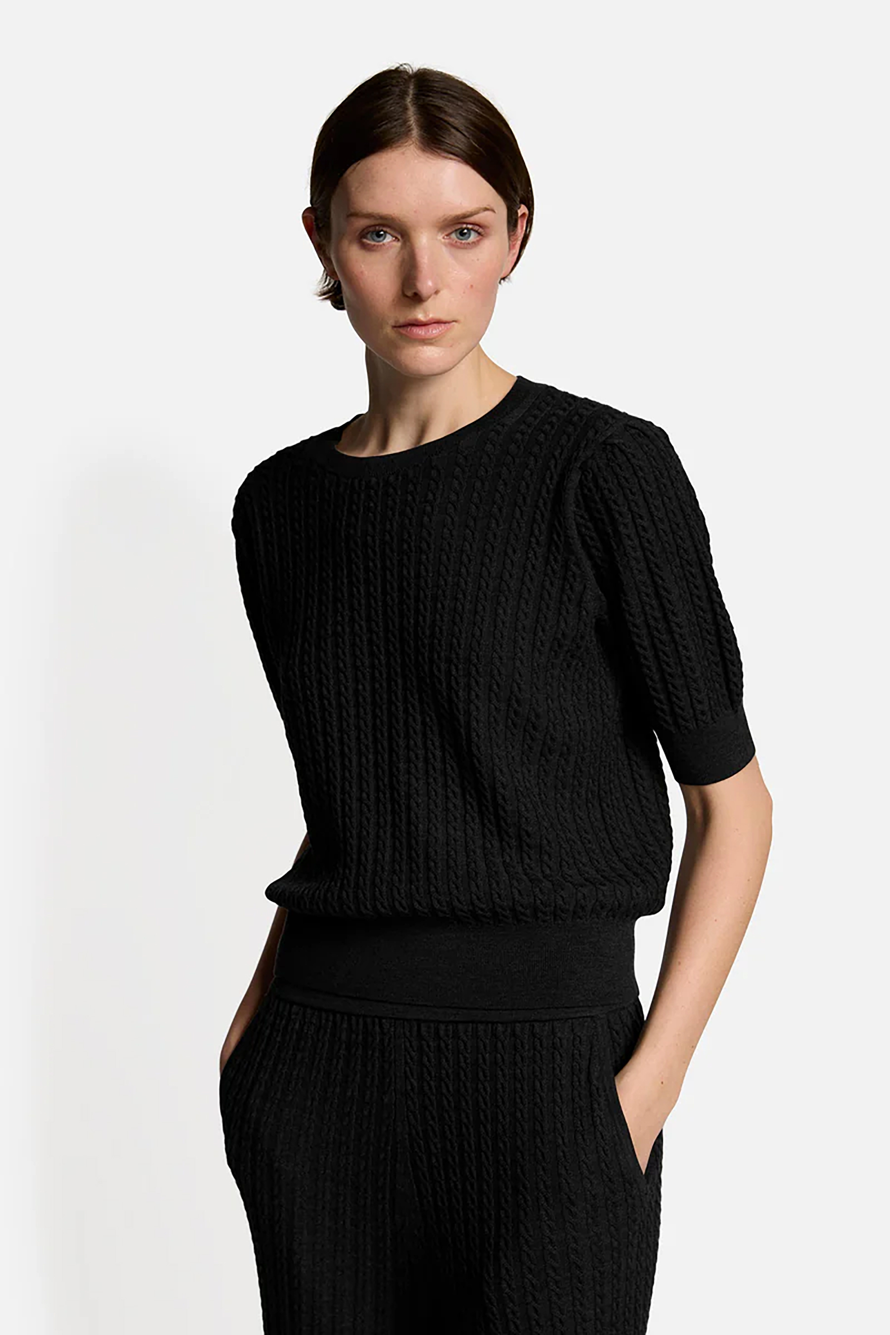 Pulli, Erwachsener, Weiblich, Person, Frau
