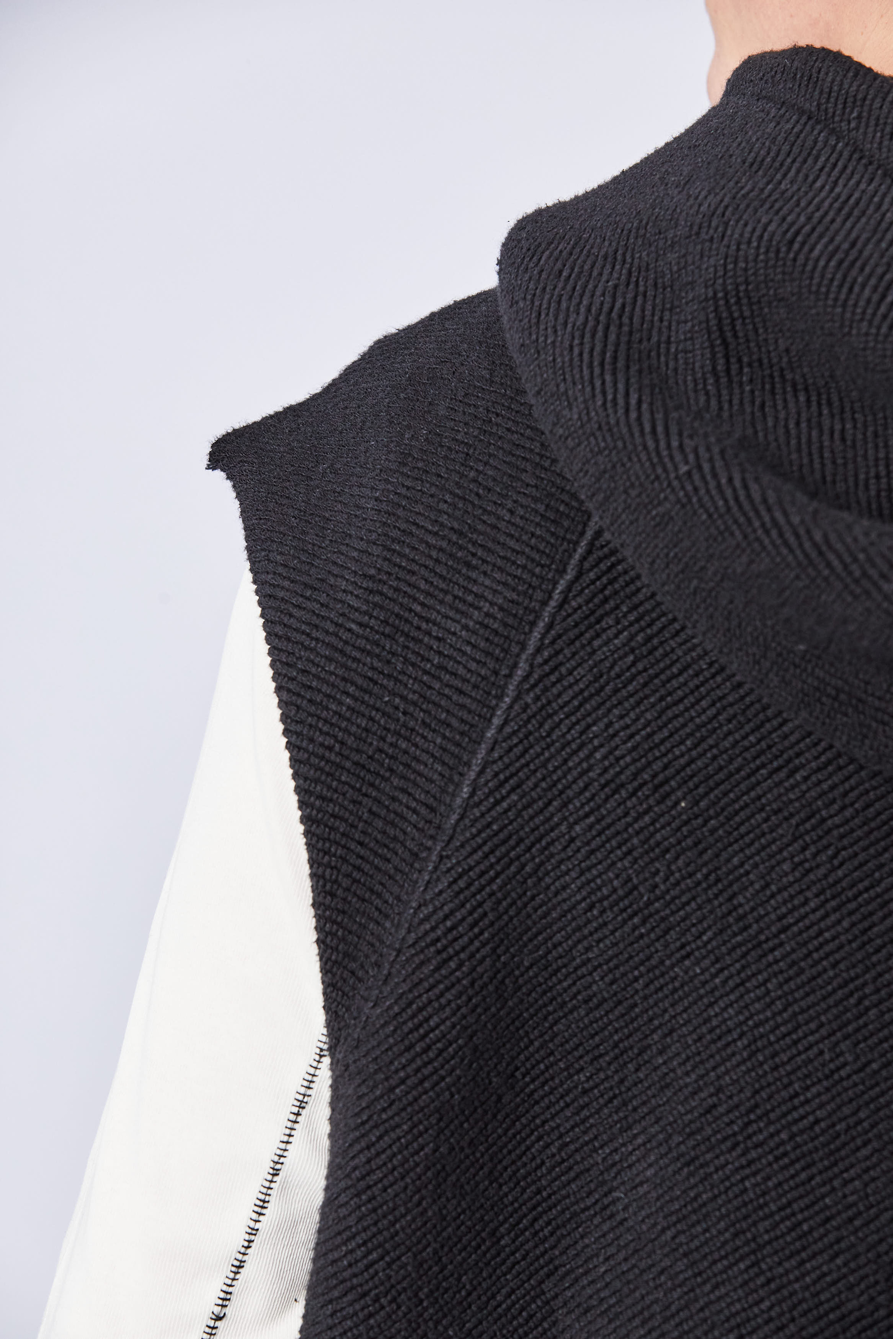 THOM KROM Sleeveless Cotton Hoodie THOM KROM Sleeveless Cotton Hoodie
