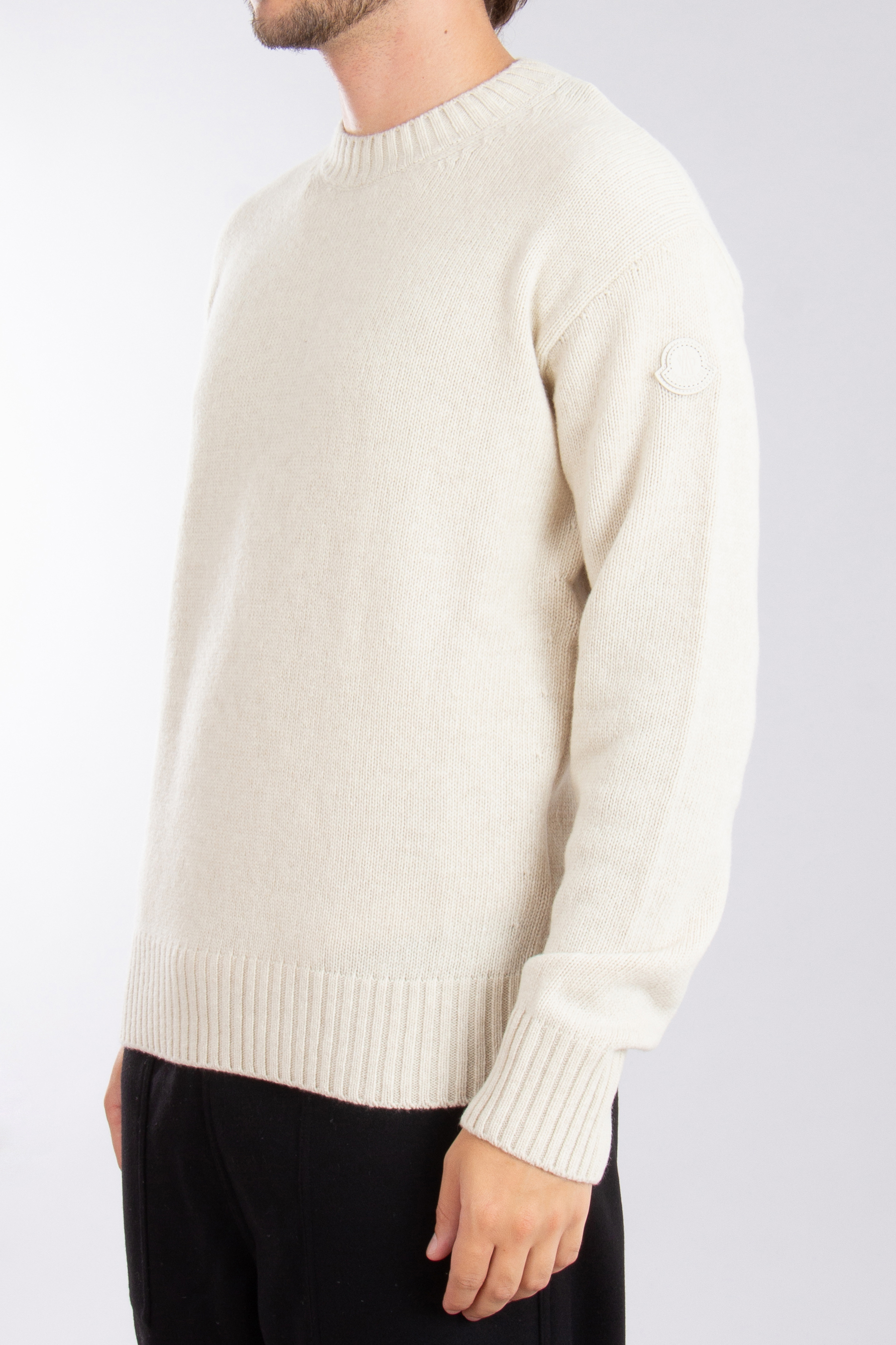 MONCLER Virgin Wool-Cashmere Blend Sweater MONCLER Virgin Wool-Cashmere Blend Sweater