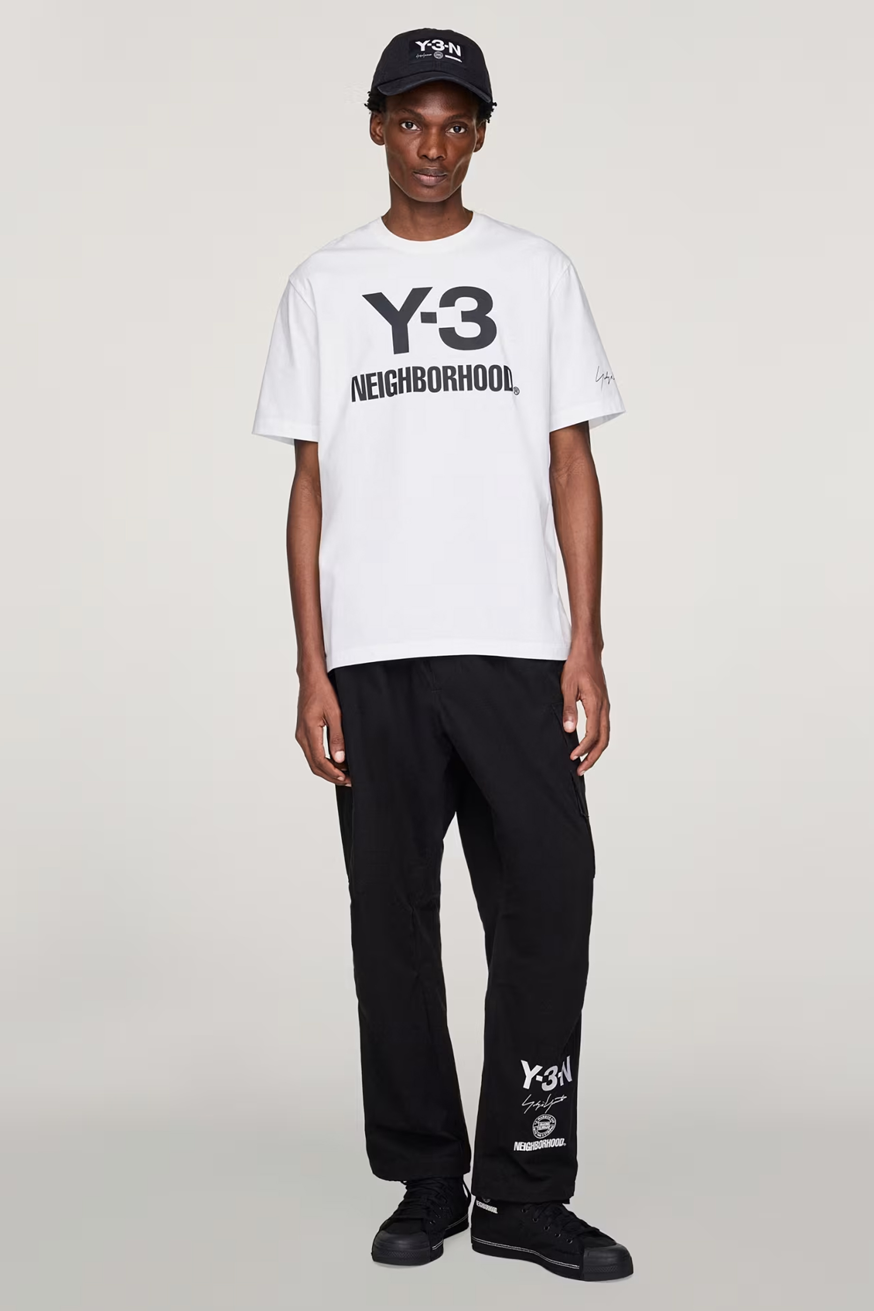 T-shirt, Hemd, Person, Stehend, Kappe