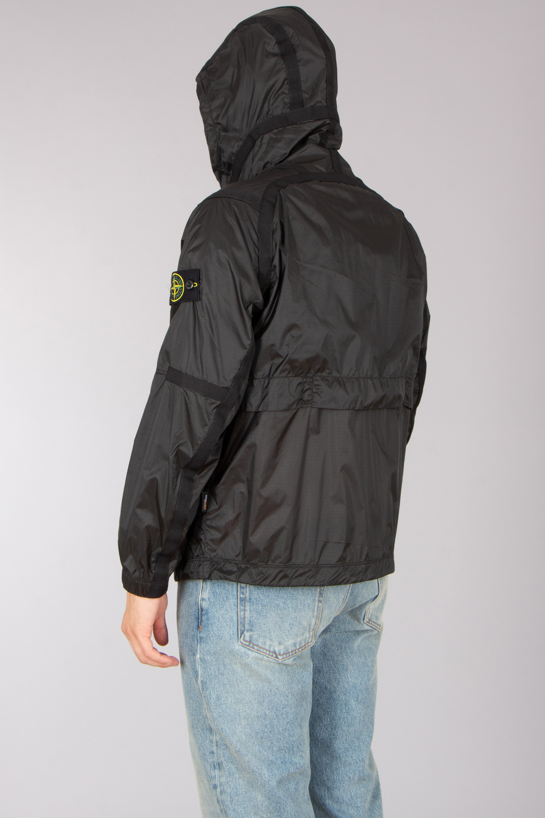 STONE ISLAND Regular Fit Ripstop Light HT Nylon Jacket Bekleidung, Mantel, Jacke, Jeans, Person