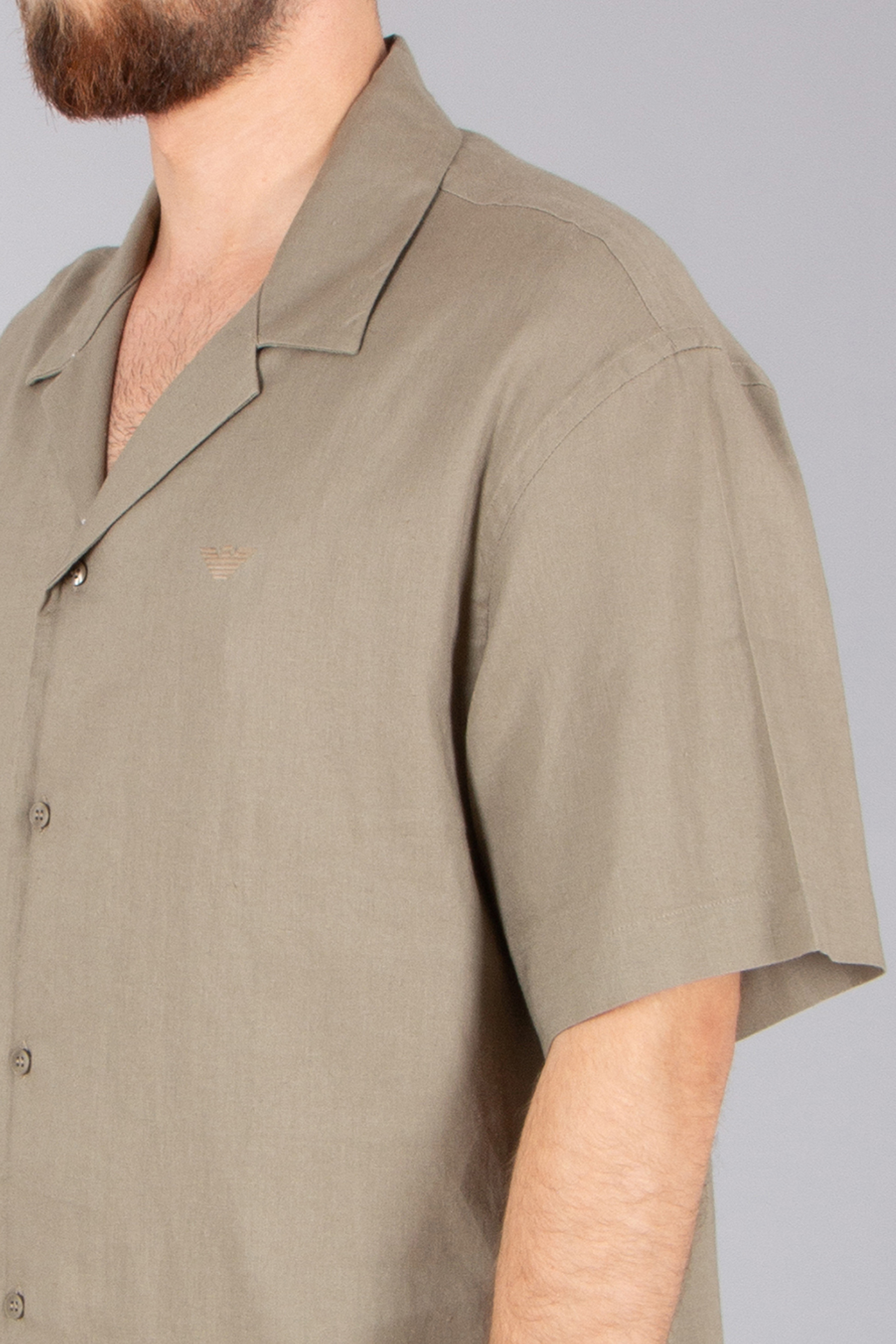 EMPORIO ARMANI Relaxed Fit Linen Blend Beachwear Short-Sleeve Shirt EMPORIO ARMANI Relaxed Fit Linen Blend Beachwear Short-Sleeve Shirt