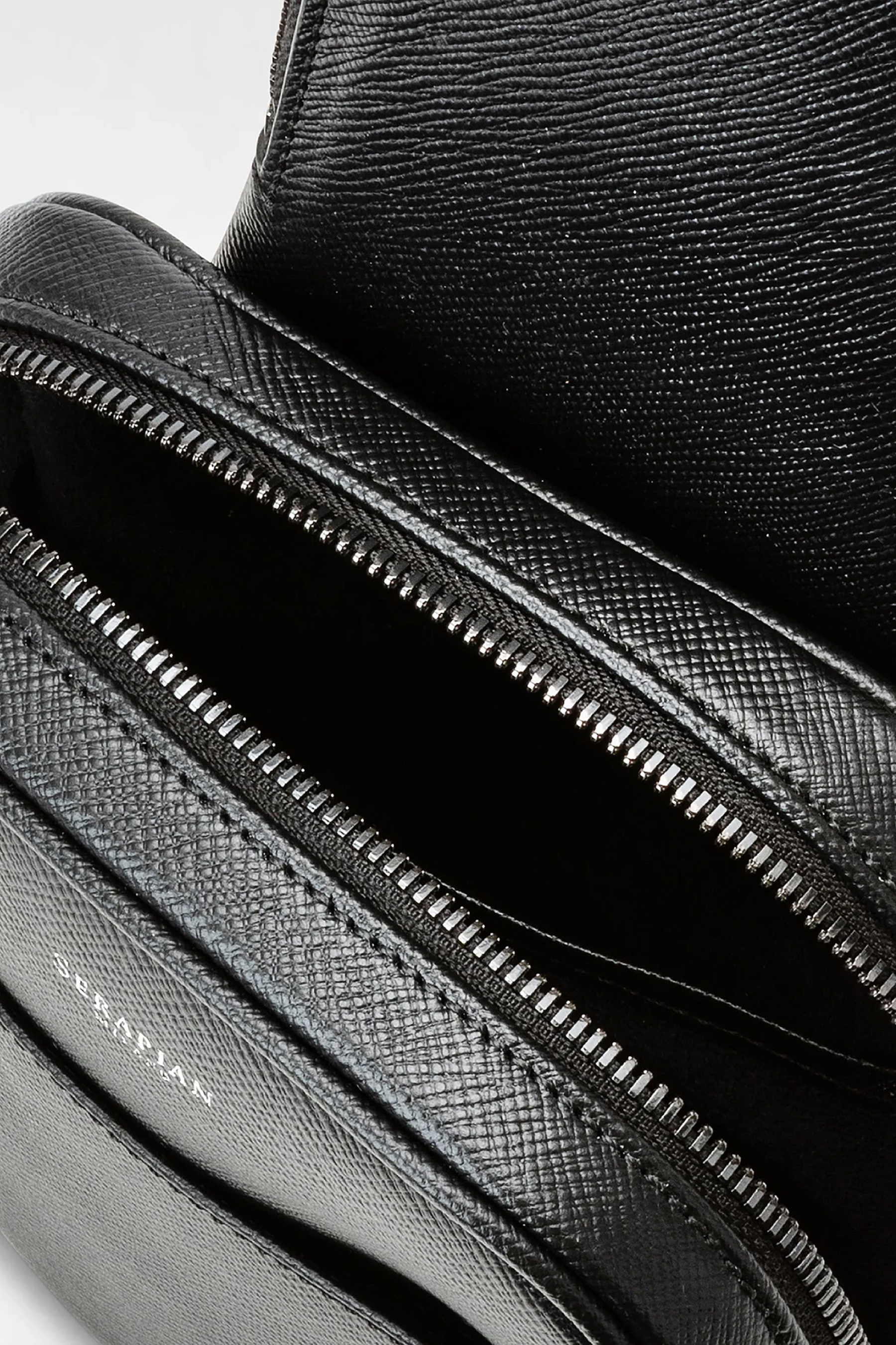 SERAPIAN Evoluzione Leather Sling Backpack