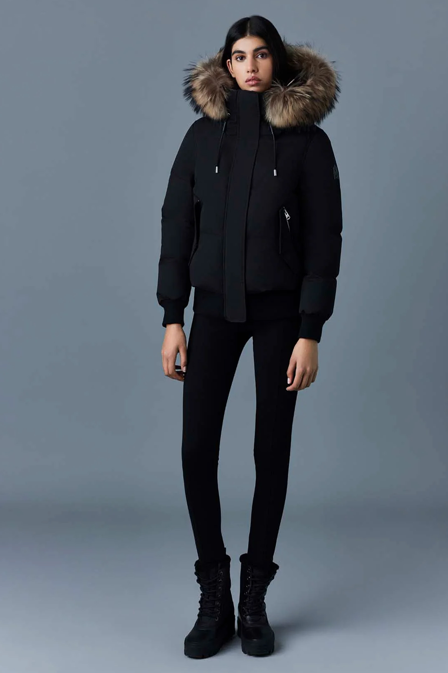 Bekleidung, Mantel, Jacke, Anzug, Person