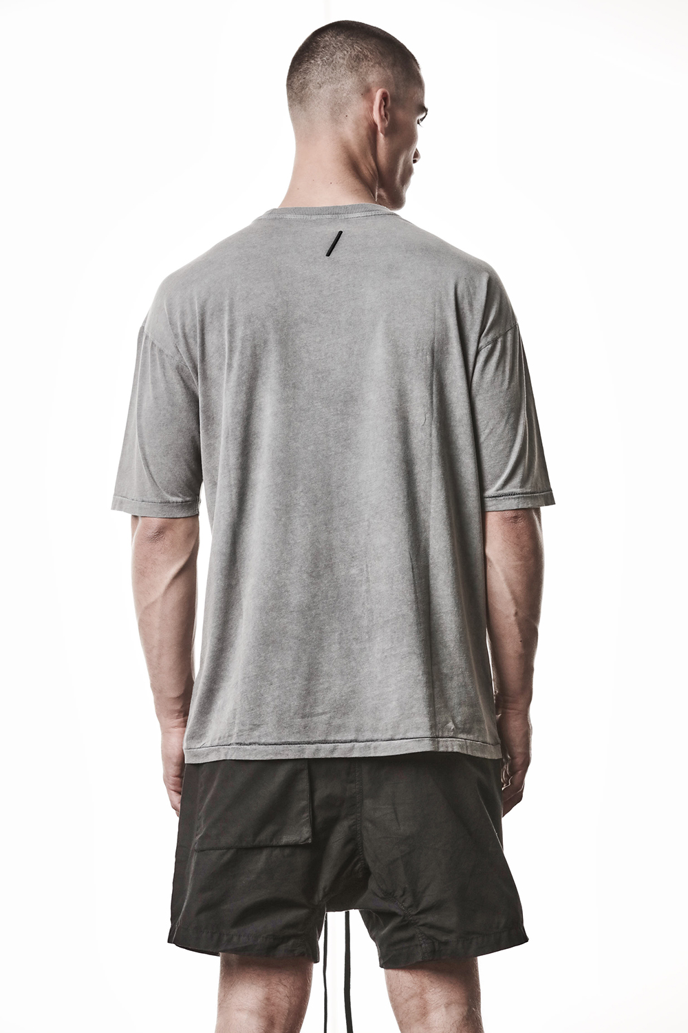 T-shirt, Kurze Hosen, Erwachsener, Mann, Person