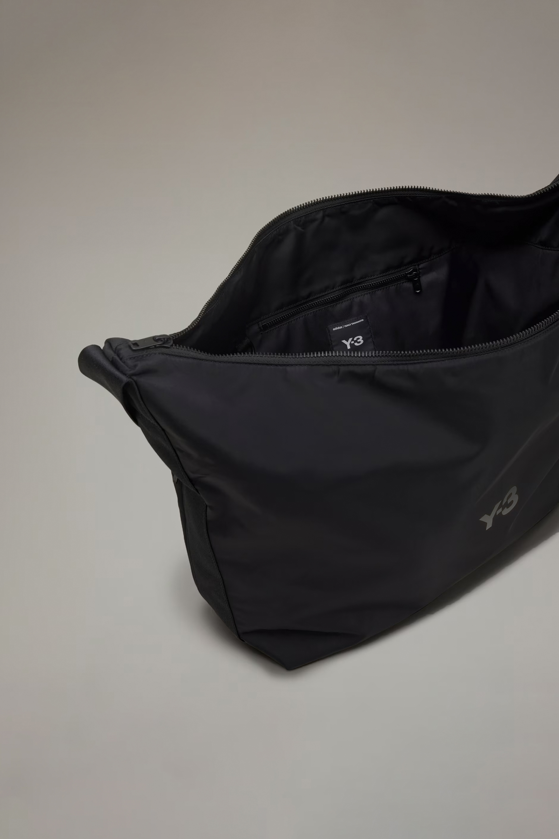 Y-3 Cordura Nylon Large Crossbody Bag Tasche, Tragetasche, Zubehör, Handtasche