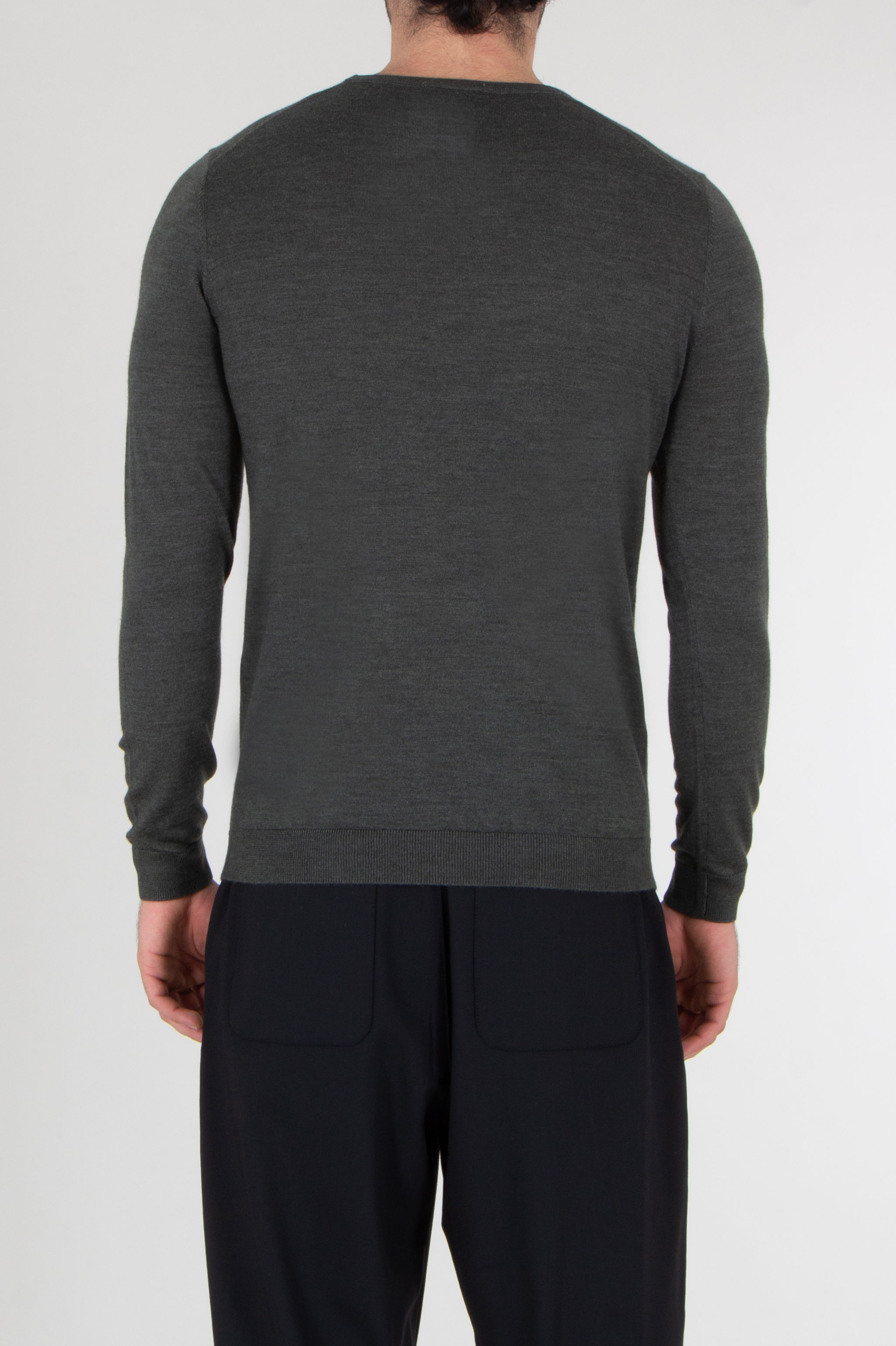 MIENTUS BERLIN Extra Fine Wool-Silk-Cashmere Blend Knit Sweater