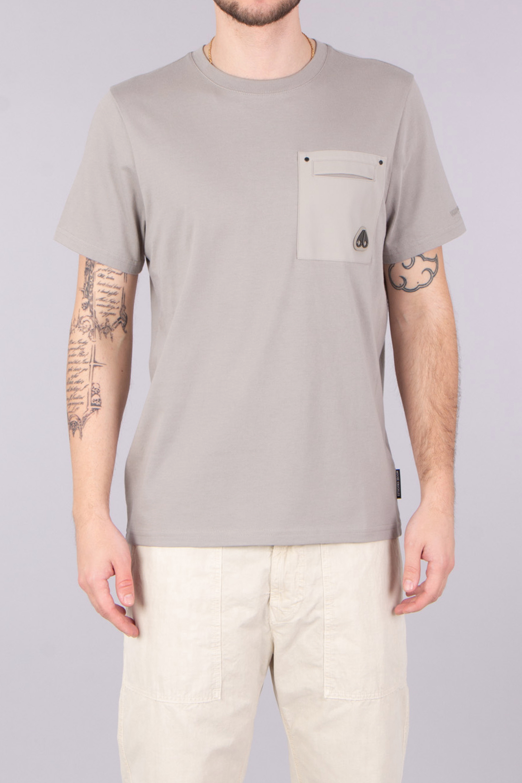 T-shirt, Ärmel, Erwachsener, Mann, Person