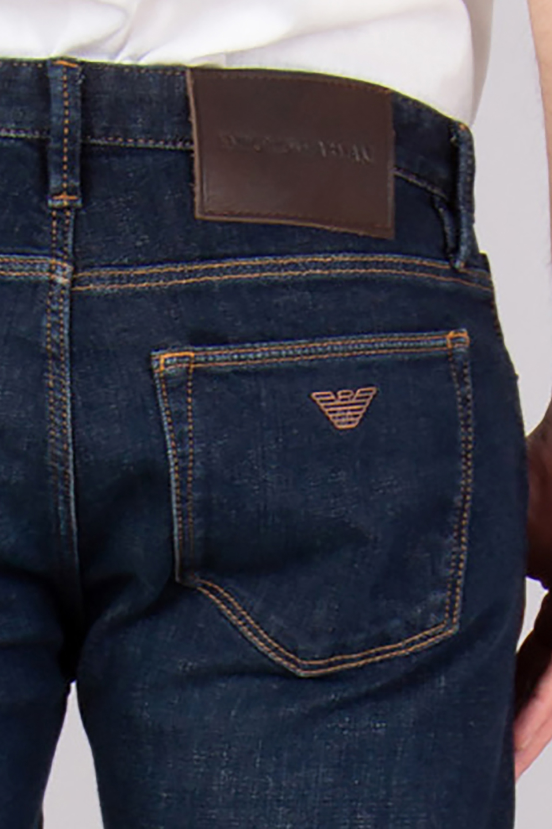 EMPORIO ARMANI Slim Fit Cotton Stretch Denim Jeans J75 EMPORIO ARMANI Slim Fit Cotton Stretch Denim Jeans J75
