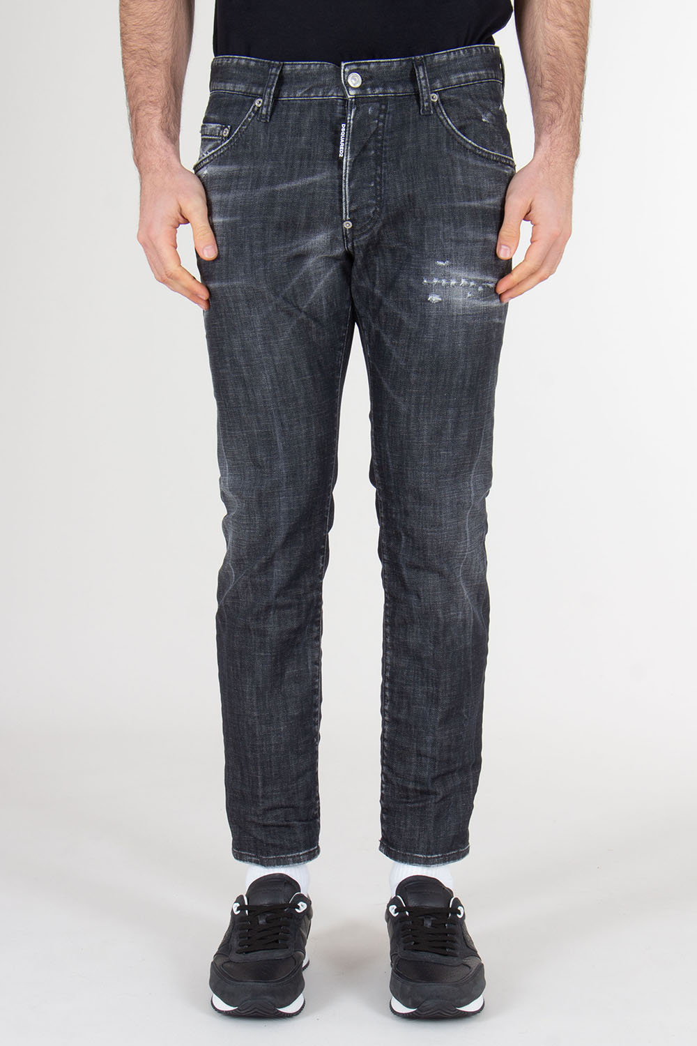 DSQUARED2 Slim Fit Distressed Washed Denim Jeans Skater