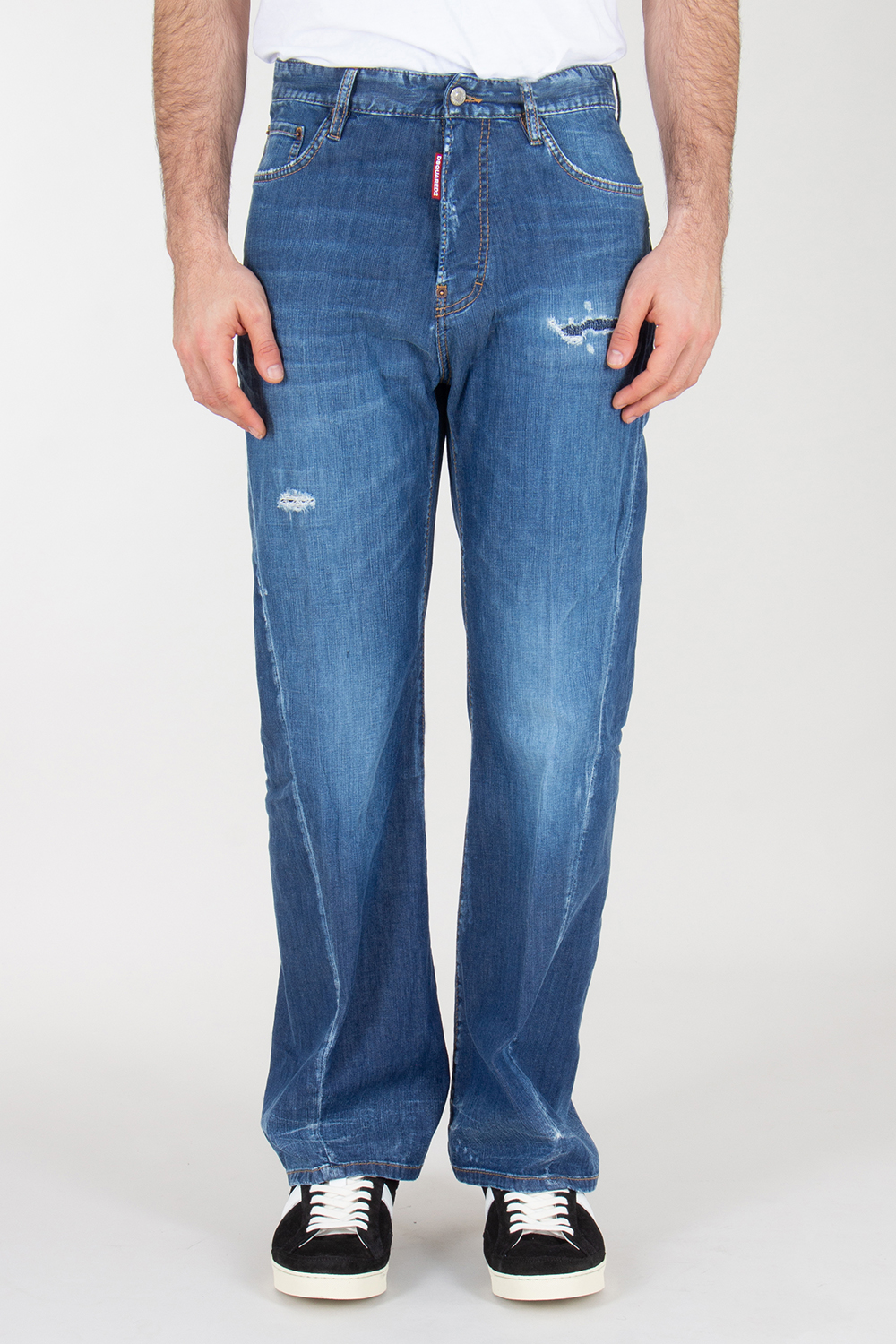 DSQUARED2 Relaxed Fit Distressed Denim Jeans Loose Twist
