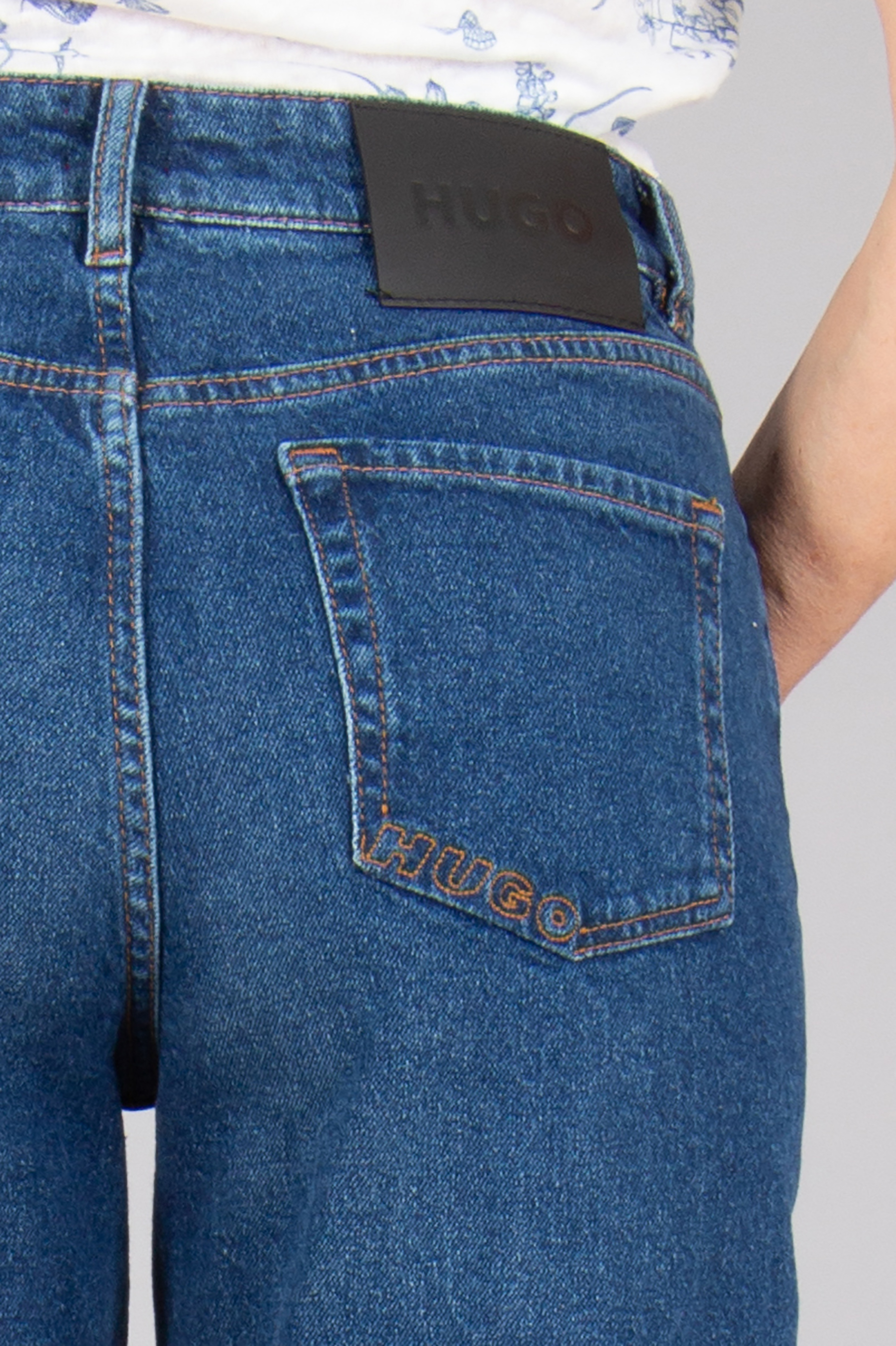 HUGO Modern Fit Cotton Stretch Denim 937 Jeans