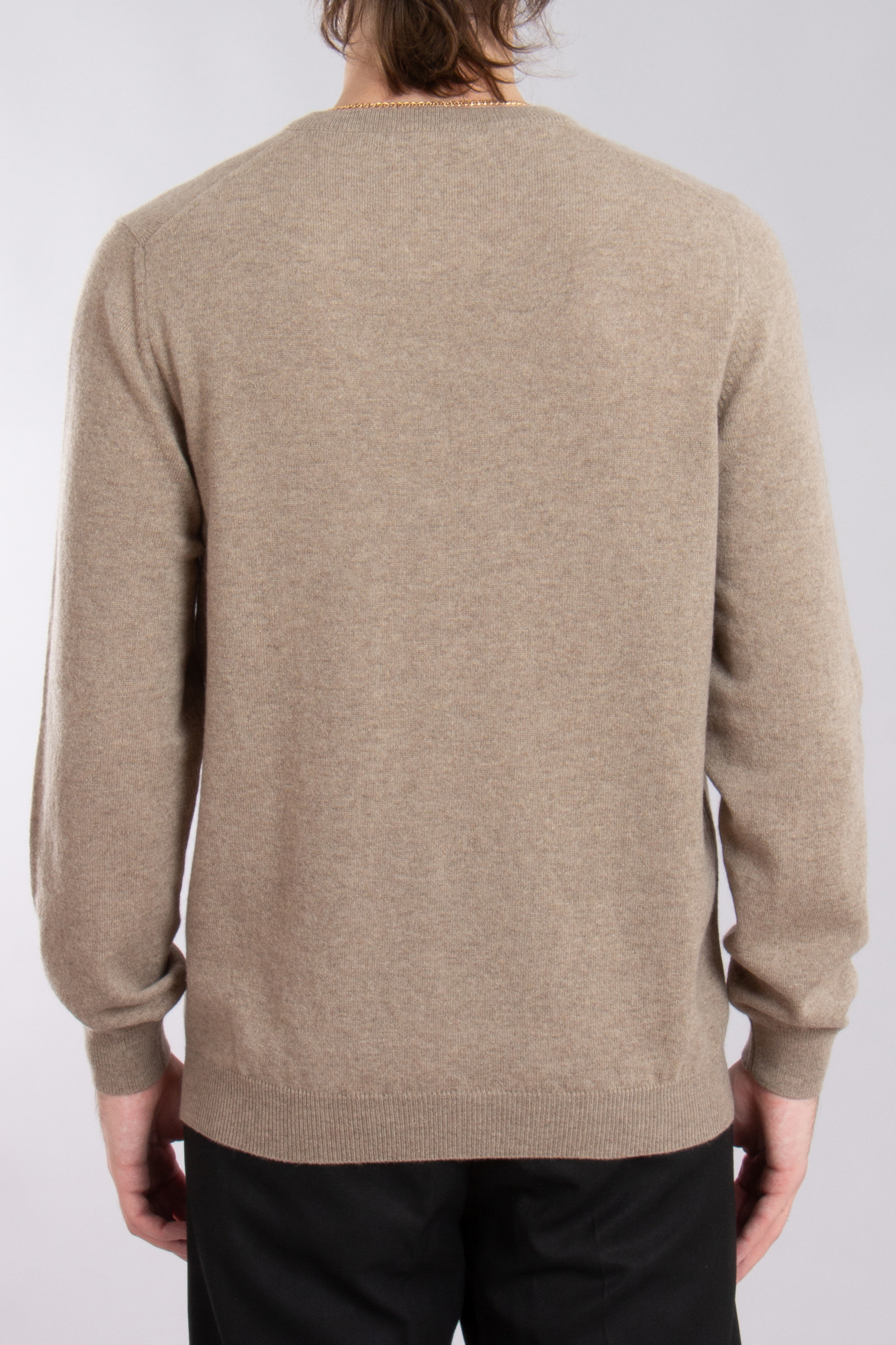 AIDA BARNI Cashmere V-Neck Sweater AIDA BARNI Cashmere V-Neck Sweater