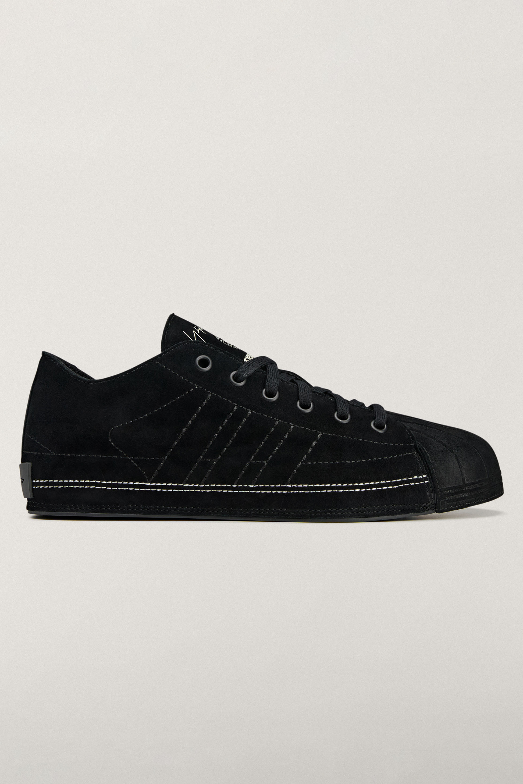 Y-3 x NEIGHBORHOOD Suede Sneakers Nizzastar Lo Wildleder, Kleidung, Schuhwerk, Schuh, Sneaker