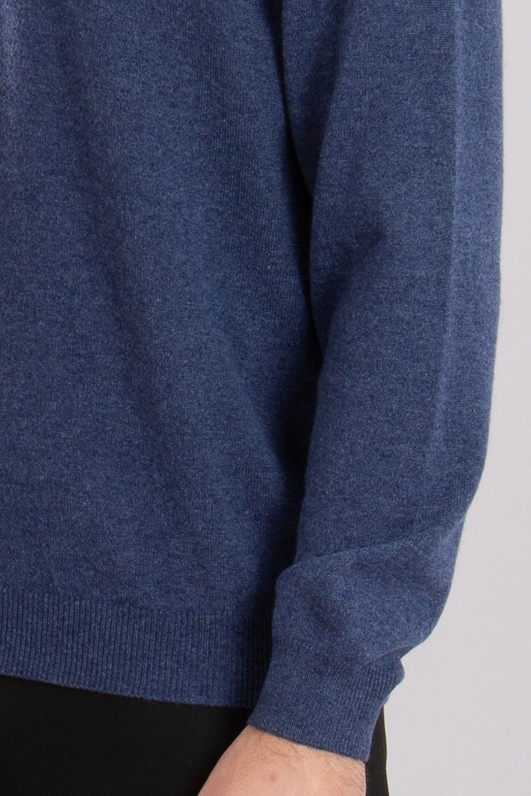 AIDA BARNI Cashmere V-Neck Sweater AIDA BARNI Cashmere V-Neck Sweater