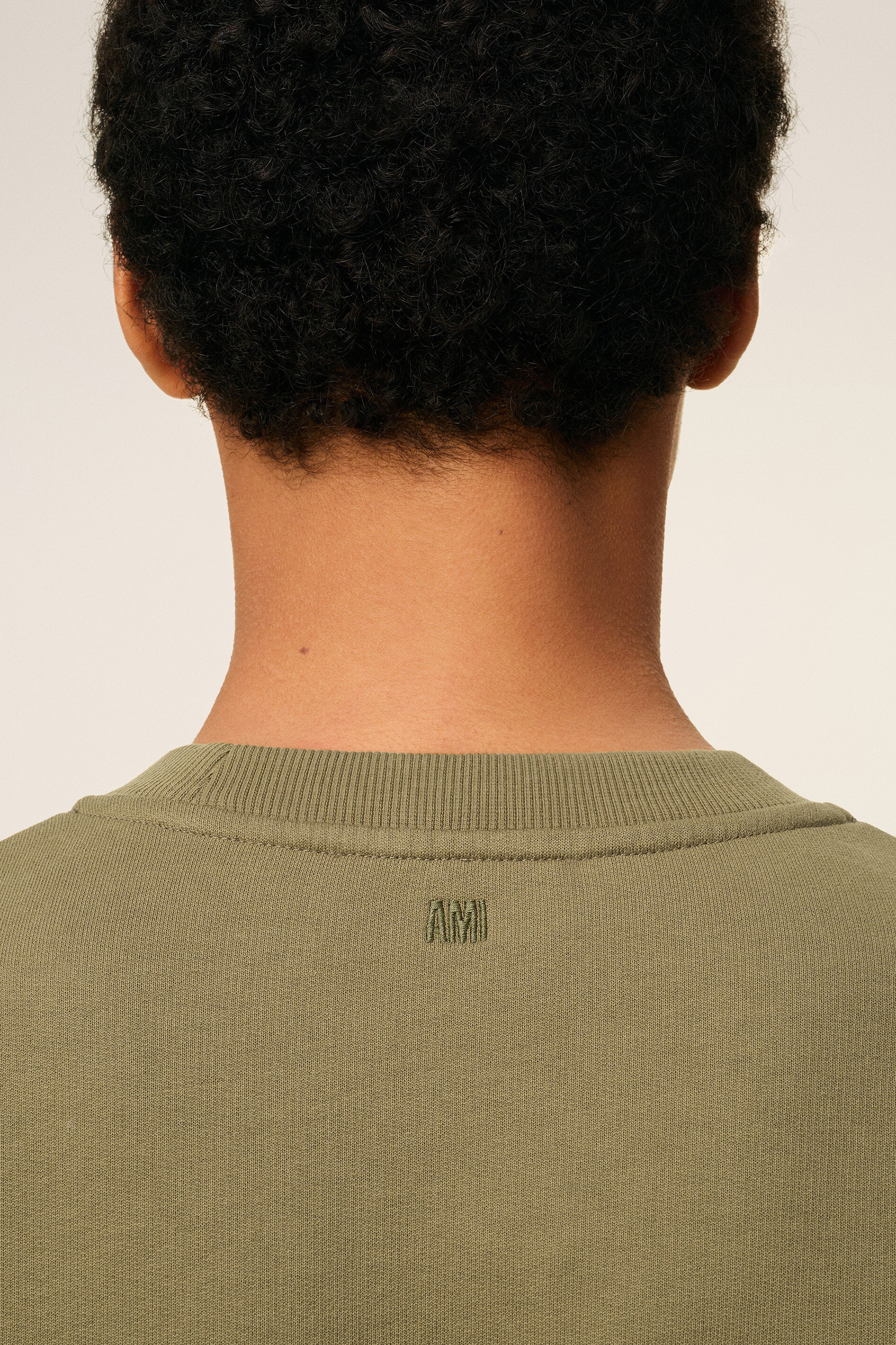 AMI PARIS Classic Fit Ami De Coeur Cotton Fleece Sweatshirt Körperteil, Gesicht, Kopf, Hals, Person