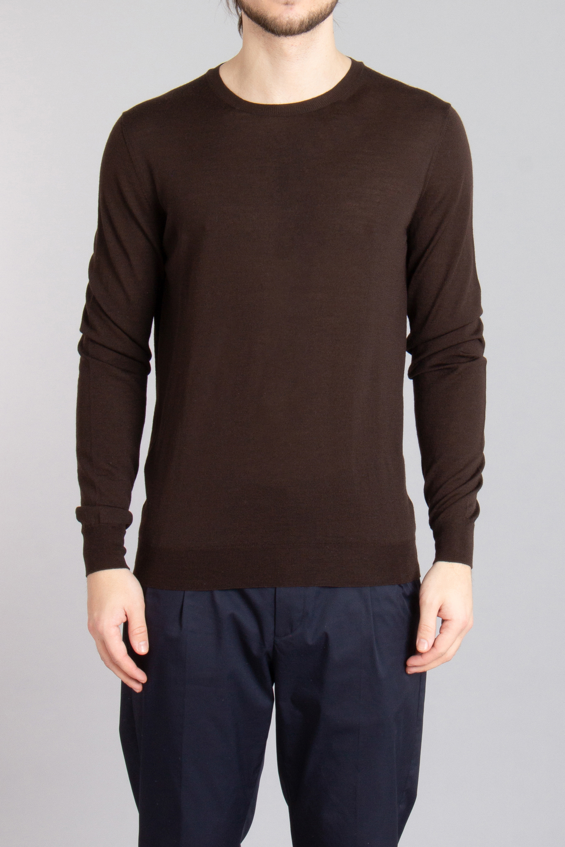 AIDA BARNI Regular Fit Wool Knit Sweater AIDA BARNI Regular Fit Wool Knit Sweater