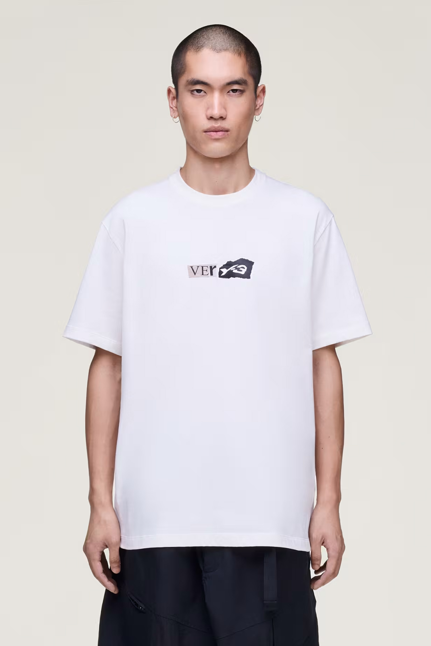 Bekleidung, T-shirt, Ärmel, Person