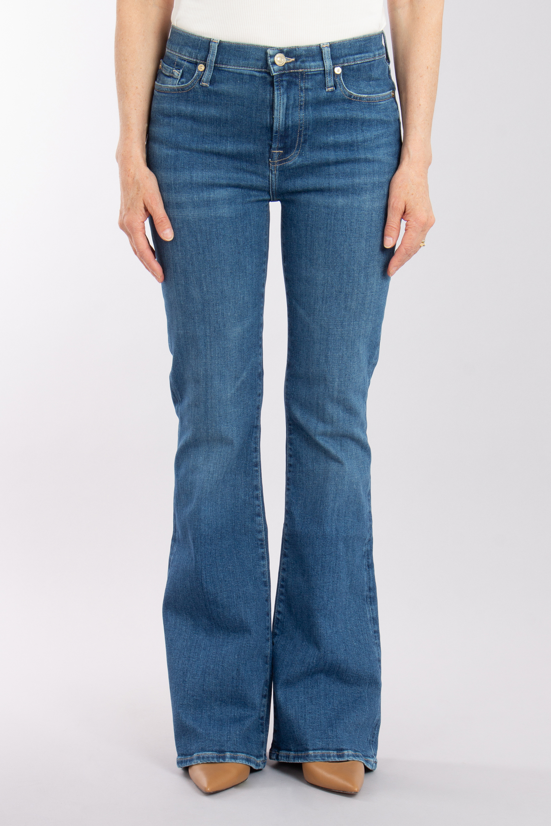 7 FOR ALL MANKIND Classic Flare Earthkind Denim Jeans HW Ali