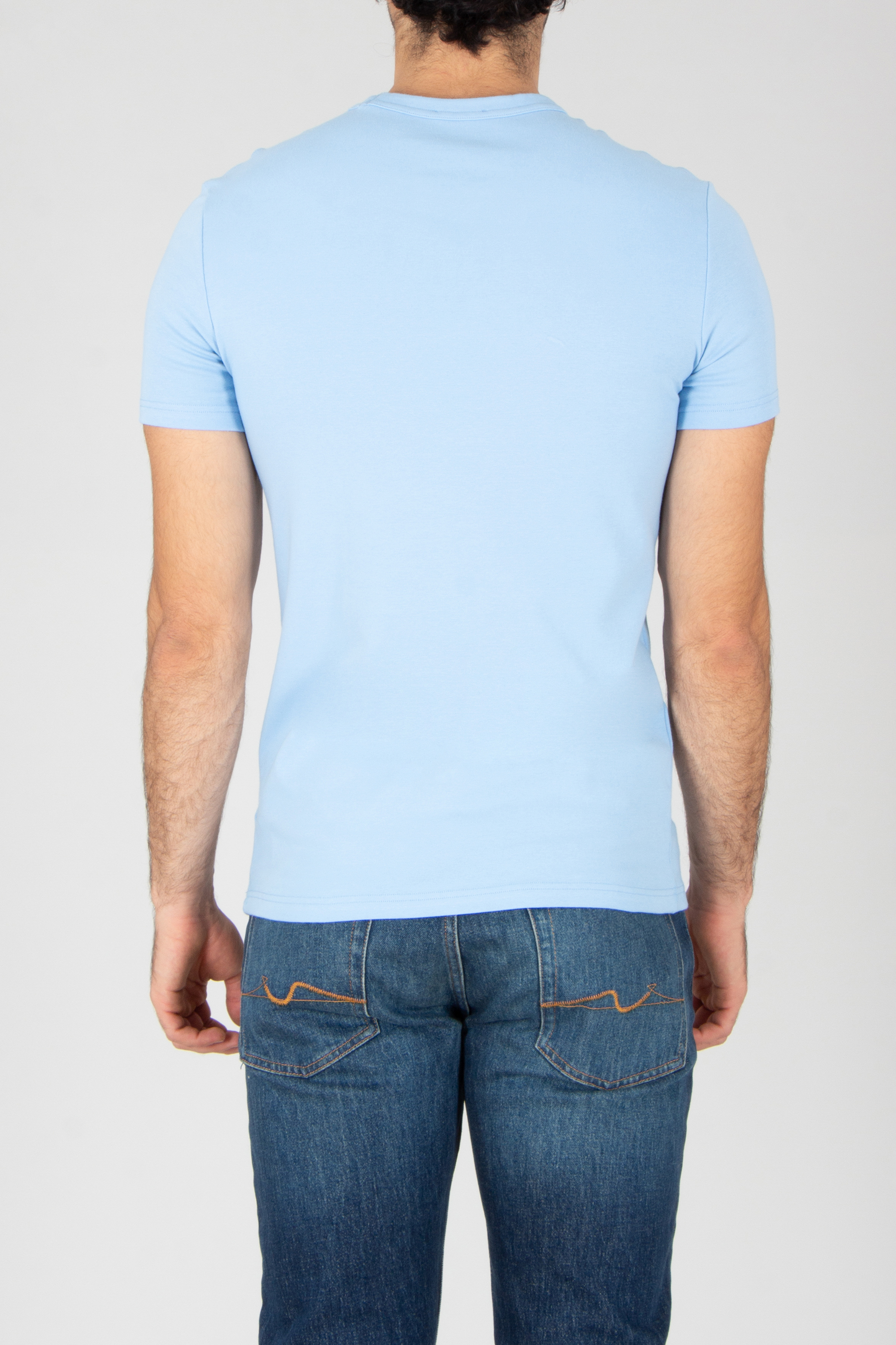 T-shirt, Hosen, Jeanshose, Mann, Person