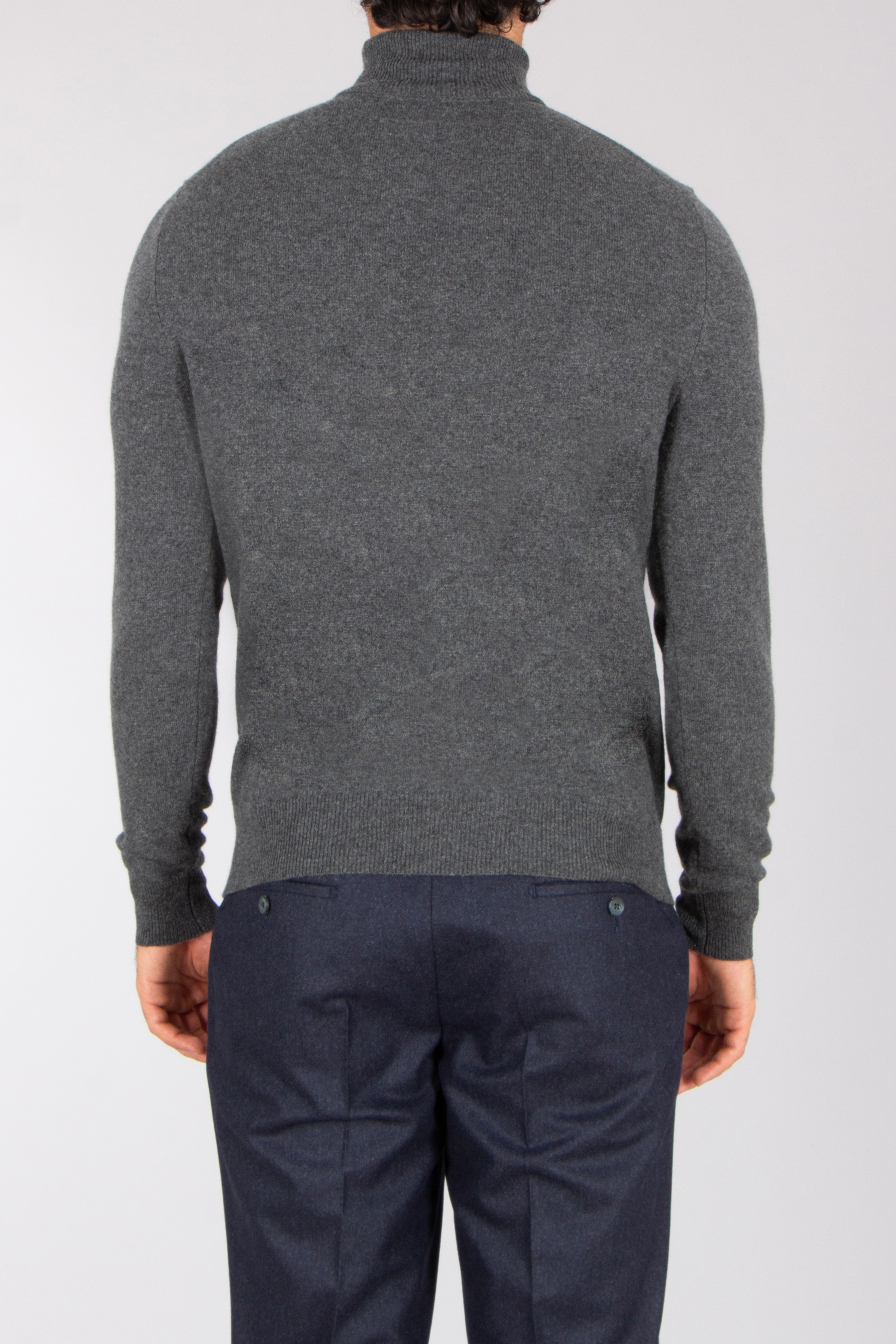 MIENTUS BERLIN Regular Fit Cashmere Turtleneck Sweater Langarm, Ärmel, Strickwaren, Pullover, Hosen