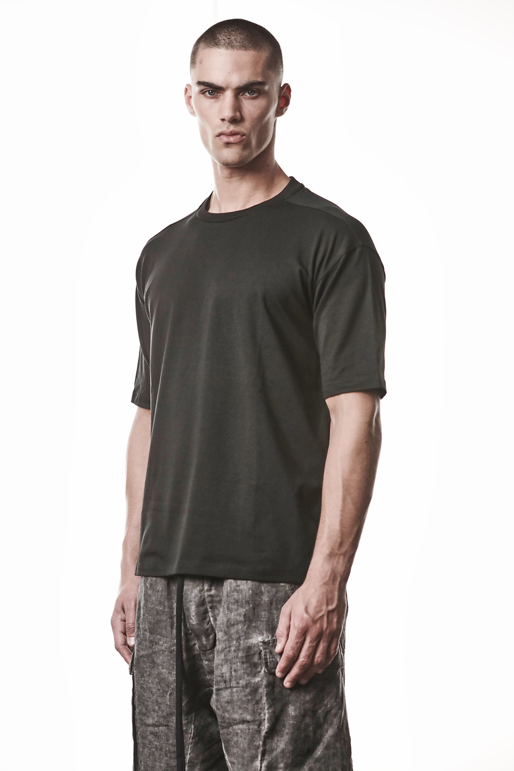 T-shirt, Ärmel, Erwachsener, Mann, Person