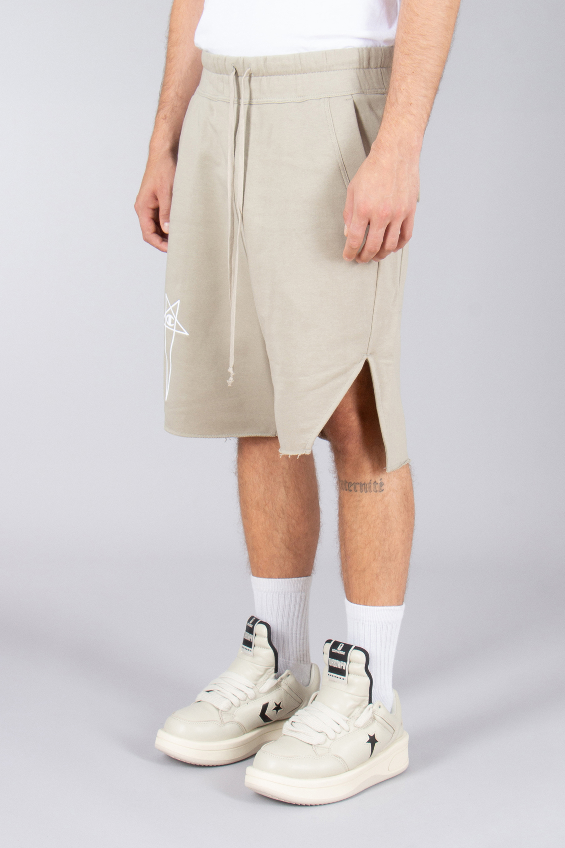 RICK OWENS DRKSHDW X Champion Loose Fit Compact Heavy Cotton Beveled Pods Shorts RICK OWENS DRKSHDW X Champion Loose Fit Compact Heavy Cotton Beveled Pods Shorts