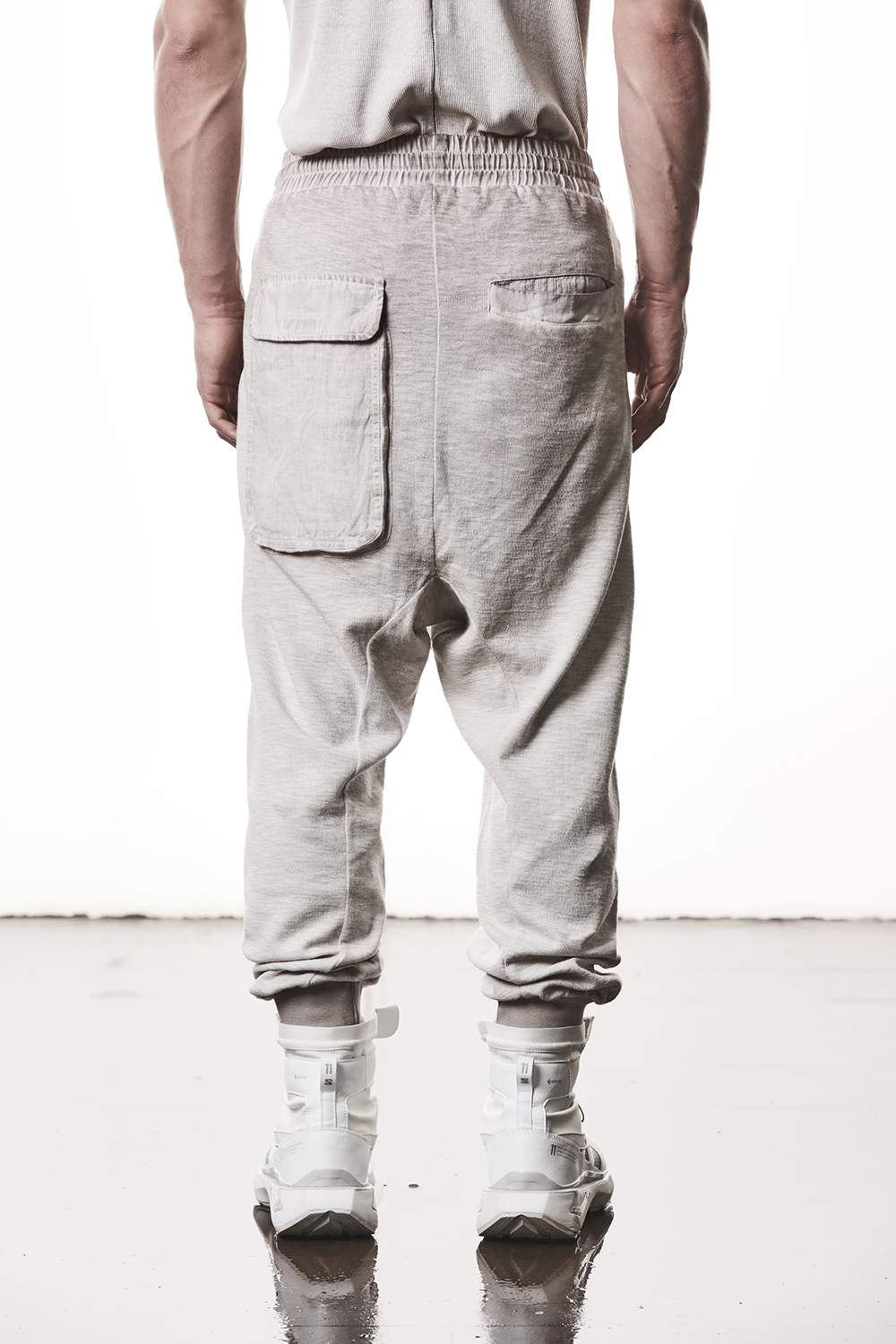 Bekleidung, Hosen, Leinen, Schuh, Person