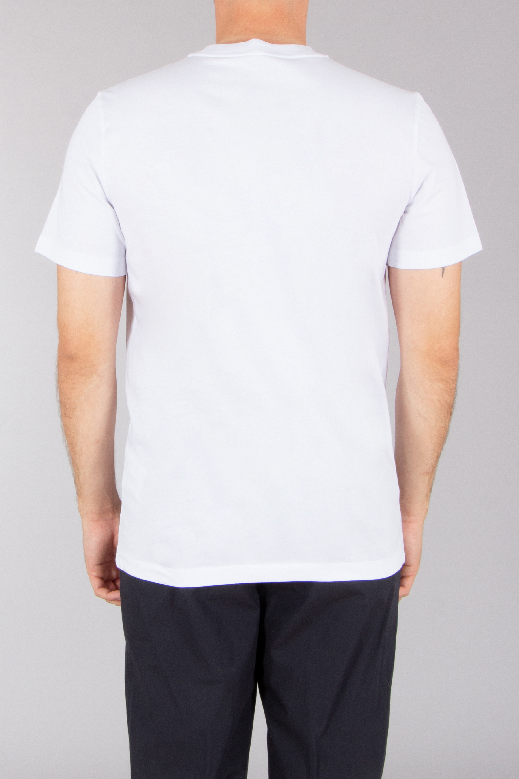 Bekleidung, T-shirt