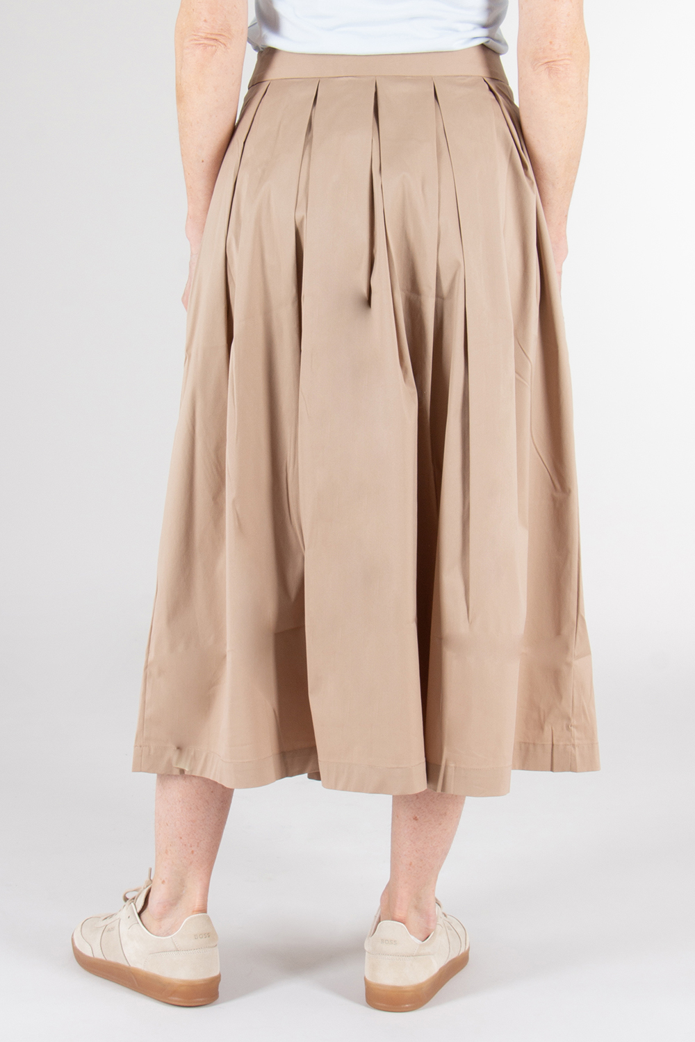 0039 ITALY Long Pleated Skirt Kylie