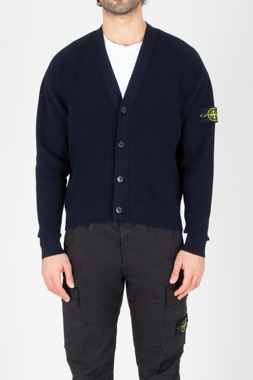 Strickwaren, Pullover, Strickjacke, Mantel, Person