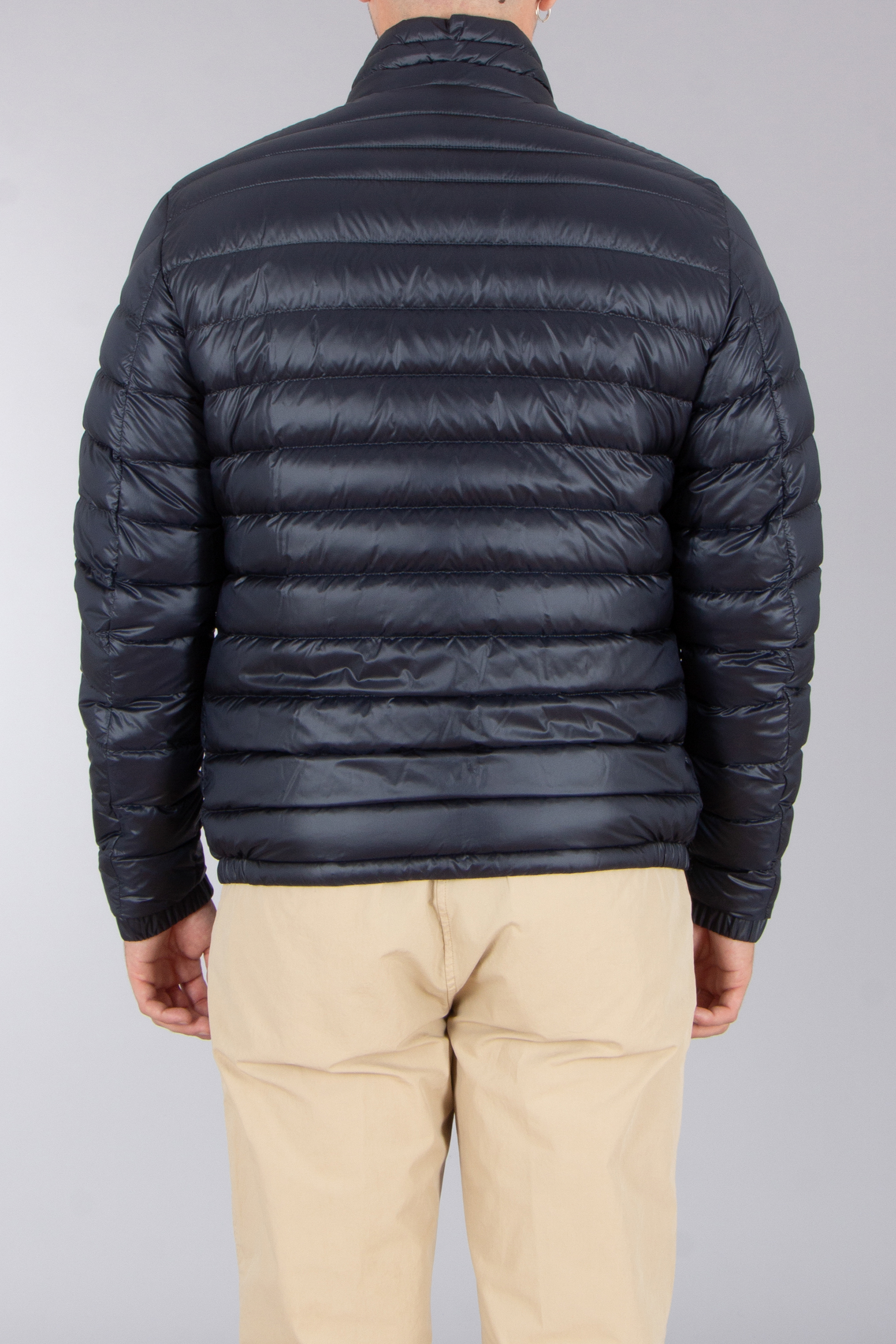 MONCLER Arnique Regular Fit Recycled Longue Saison Down Jacket Bekleidung, Mantel, Jacke