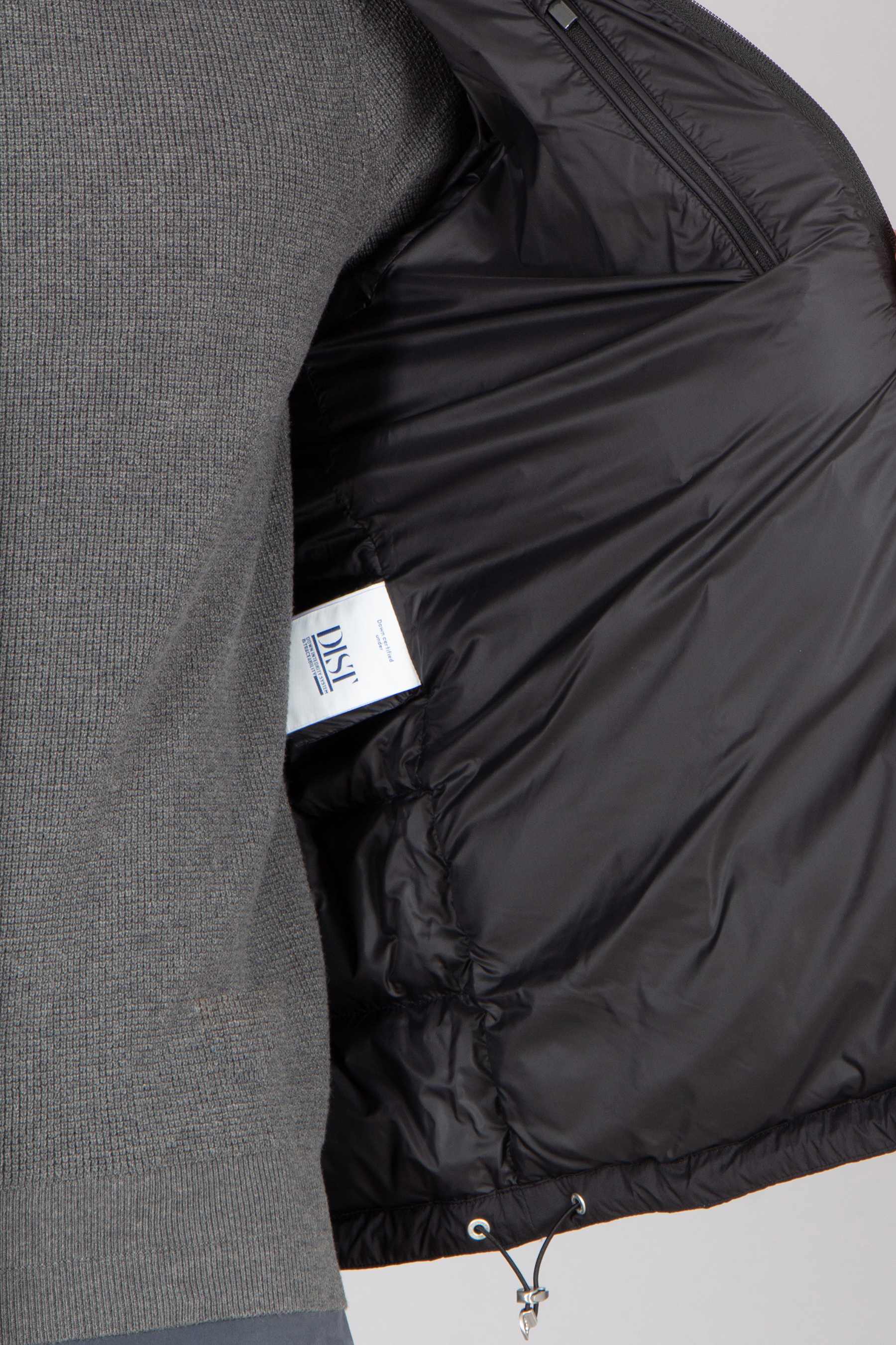 MONCLER Bardane Regular Fit Longue Saison Down Jacket Bekleidung, Mantel, Jacke, Weste