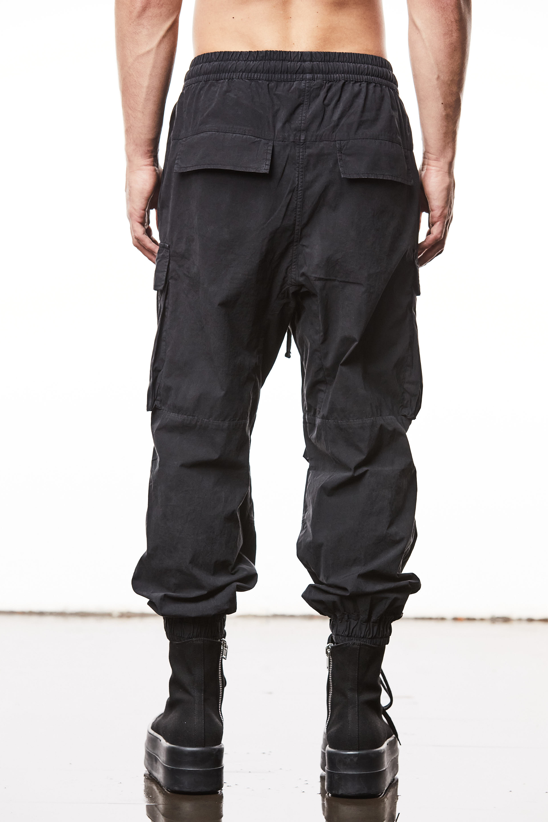 THOM KROM Wide Fit Washed Crashed Cotton Stretch Cargo Pants THOM KROM Wide Fit Washed Crashed Cotton Stretch Cargo Pants