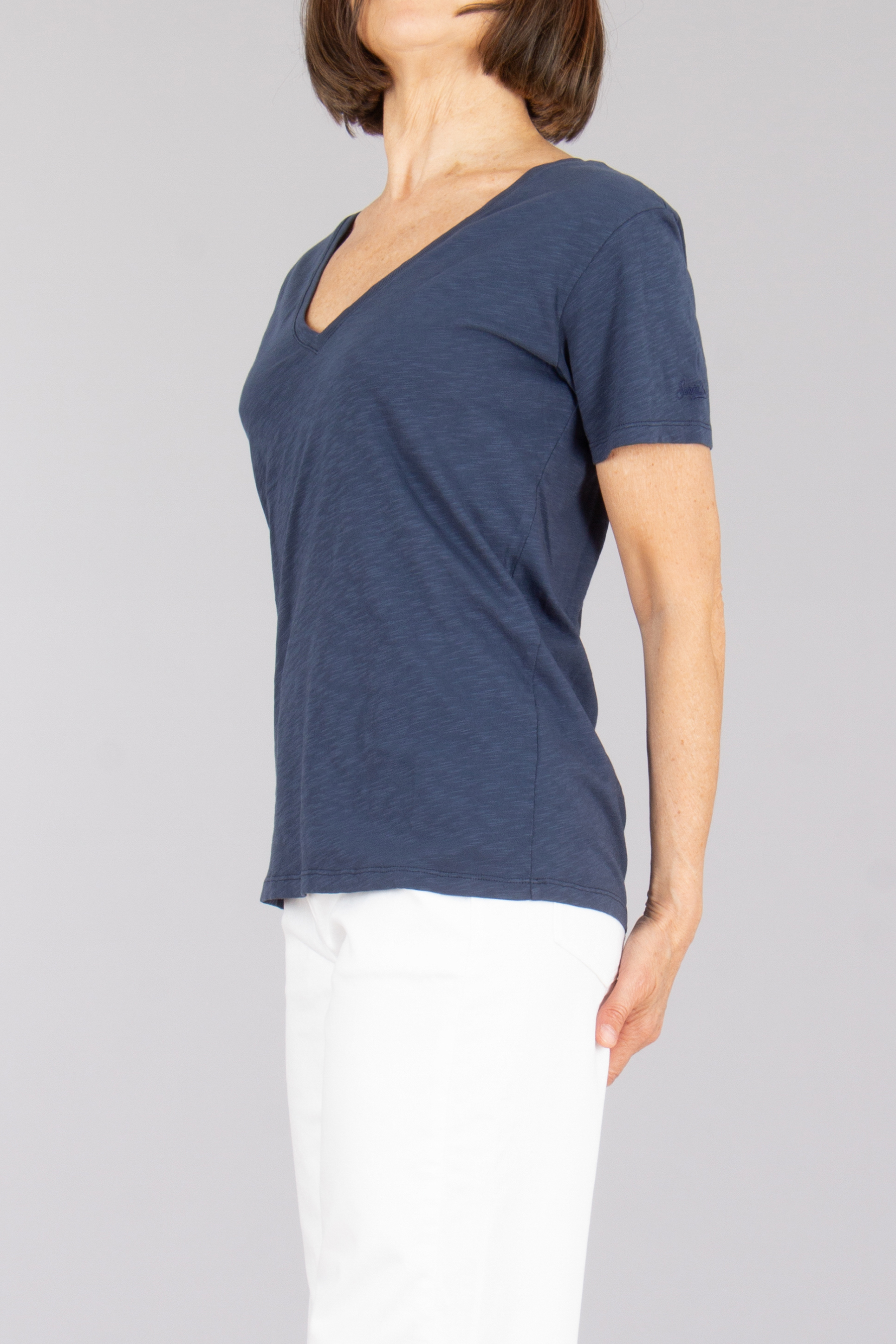 Bluse, T-shirt, Erwachsener, Person, Frau