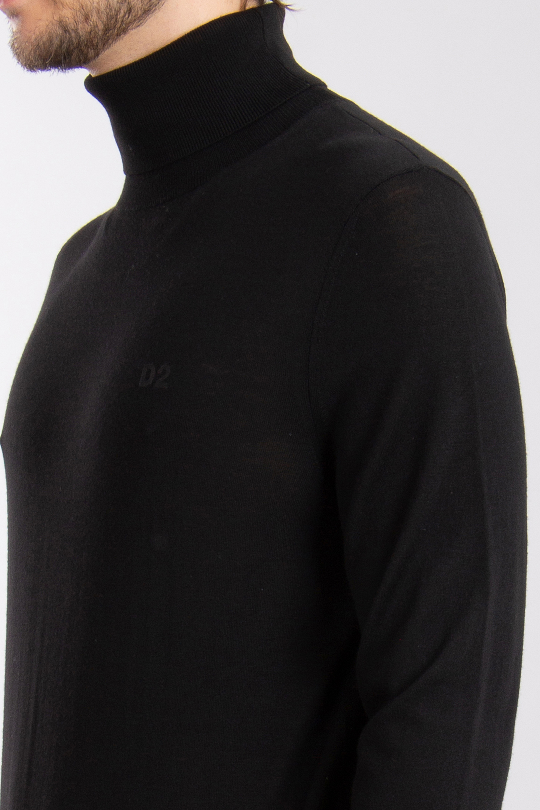 DSQUARED2 Embroidered Virgin Wool Turtleneck Sweater DSQUARED2 Embroidered Virgin Wool Turtleneck Sweater