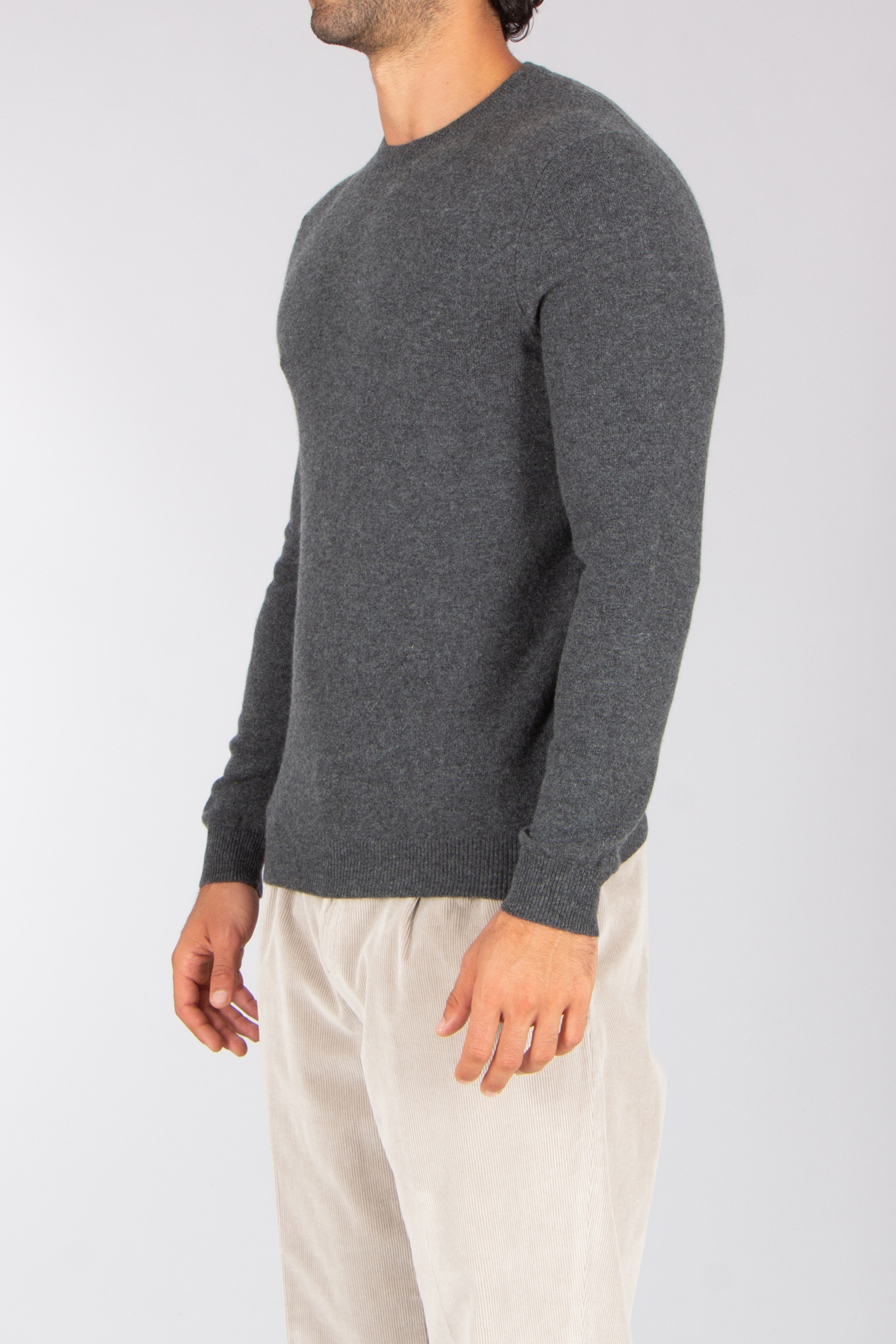 MIENTUS BERLIN Regular Fit Cashmere Crew Neck Sweater Bekleidung, Strickwaren, Pullover, Langarm, Ärmel