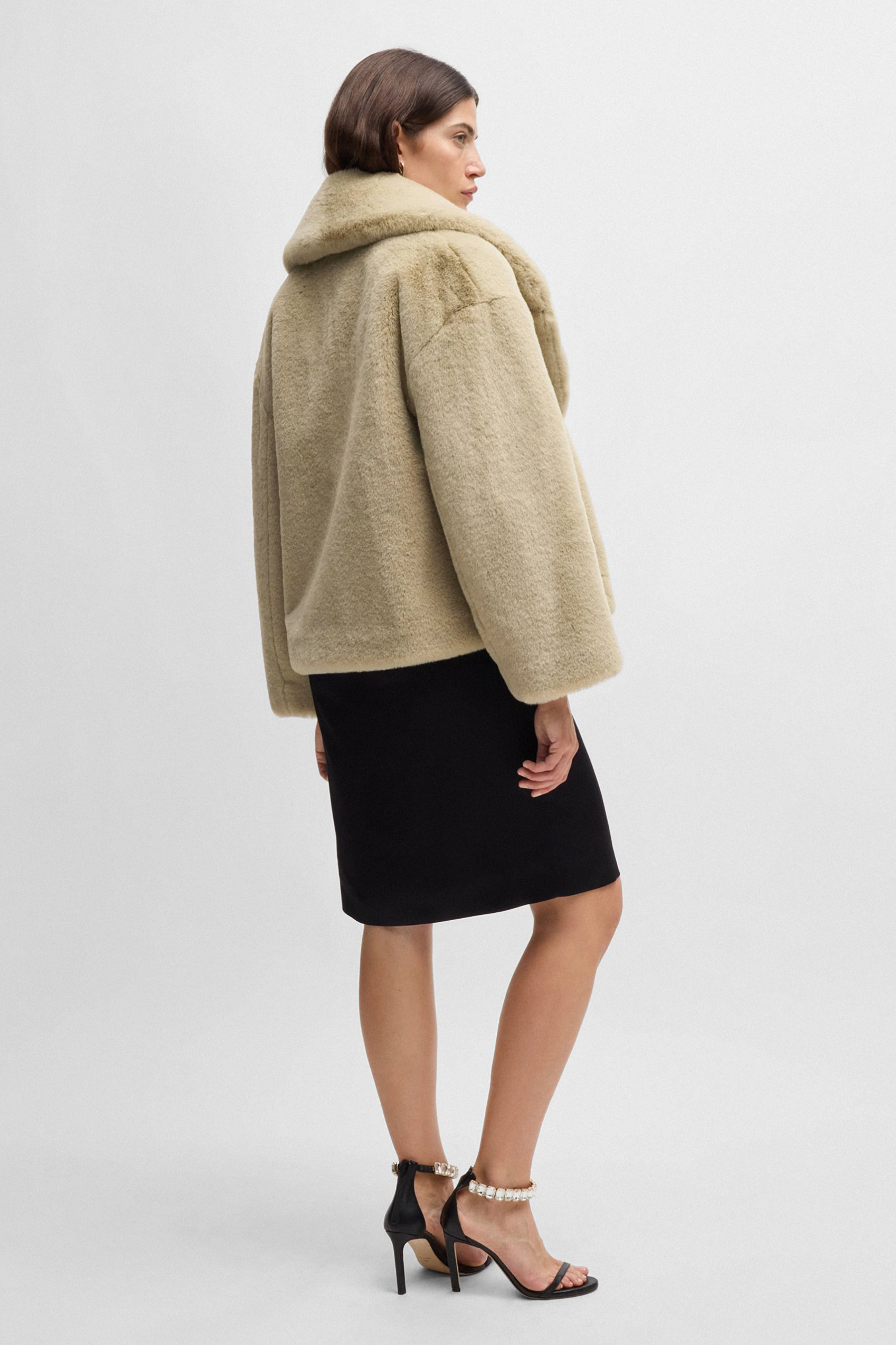 Black teddy jacket cropped 2025