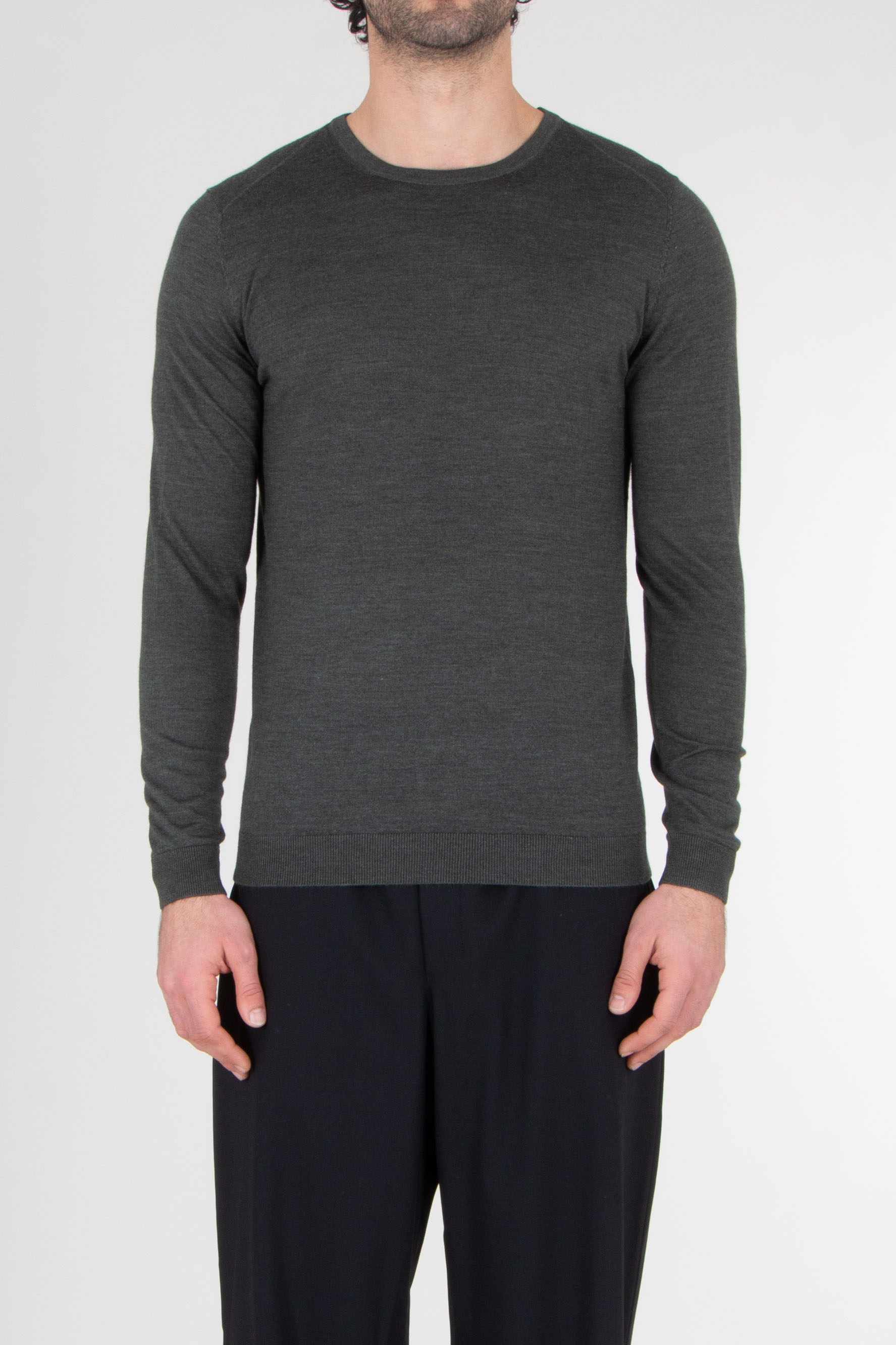 MIENTUS BERLIN Extra Fine Wool-Silk-Cashmere Blend Knit Sweater