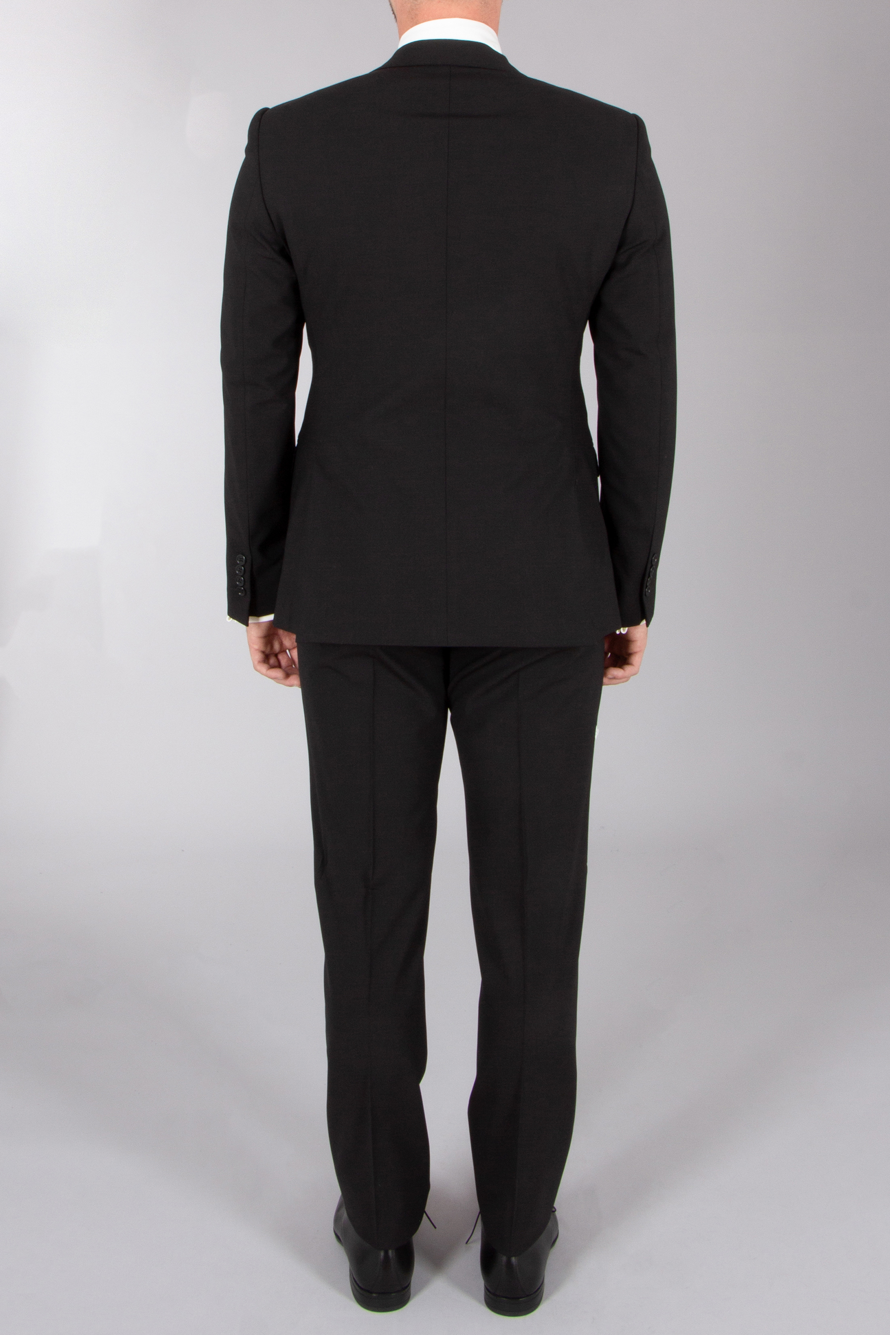 EMPORIO ARMANI Slim Fit Virgin Wool Stretch Suit M Line Formelle Kleidung, Anzug, Smoking, Mantel, Person